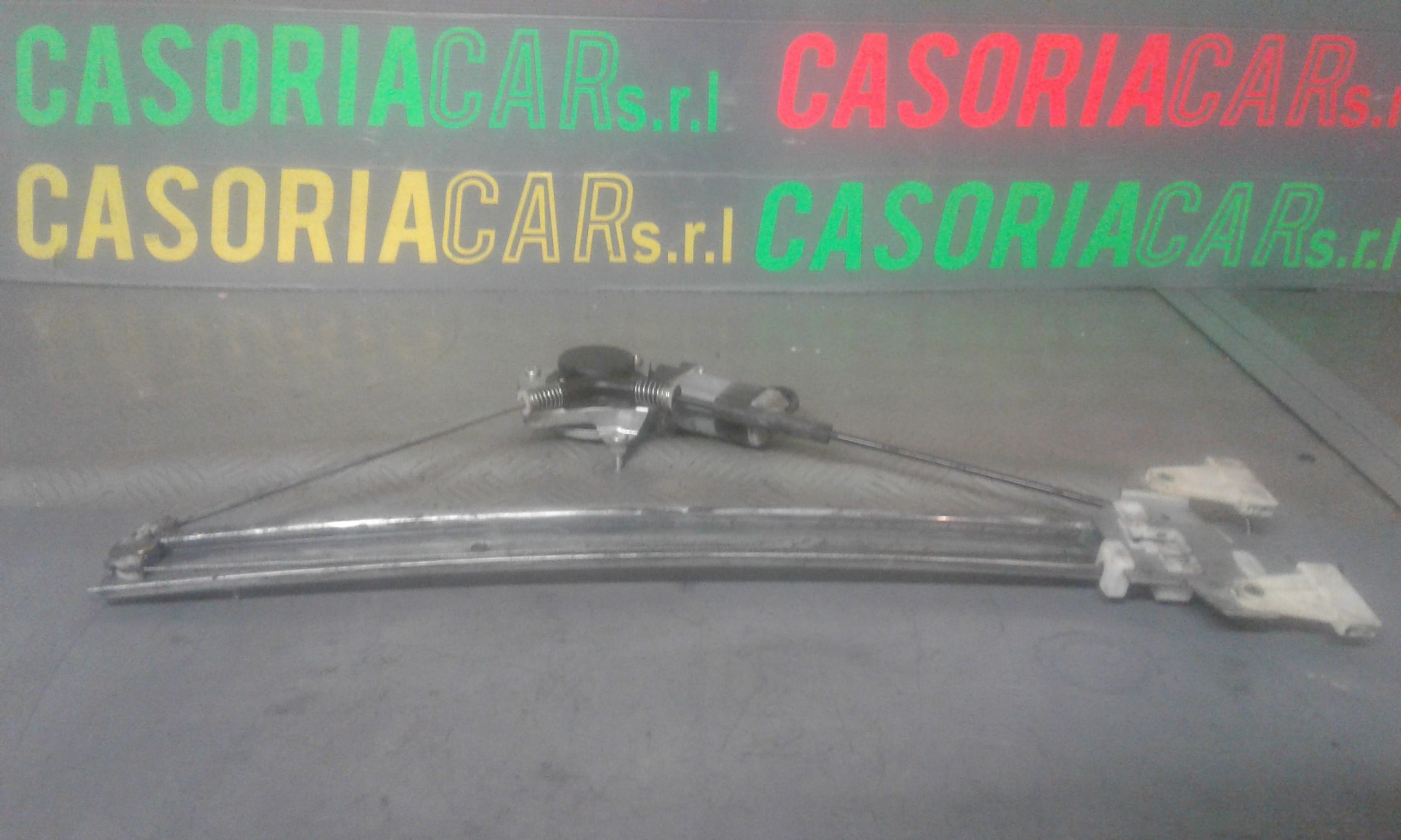 Alzacristallo Porta Ant. Sinistro 9206365 Usato