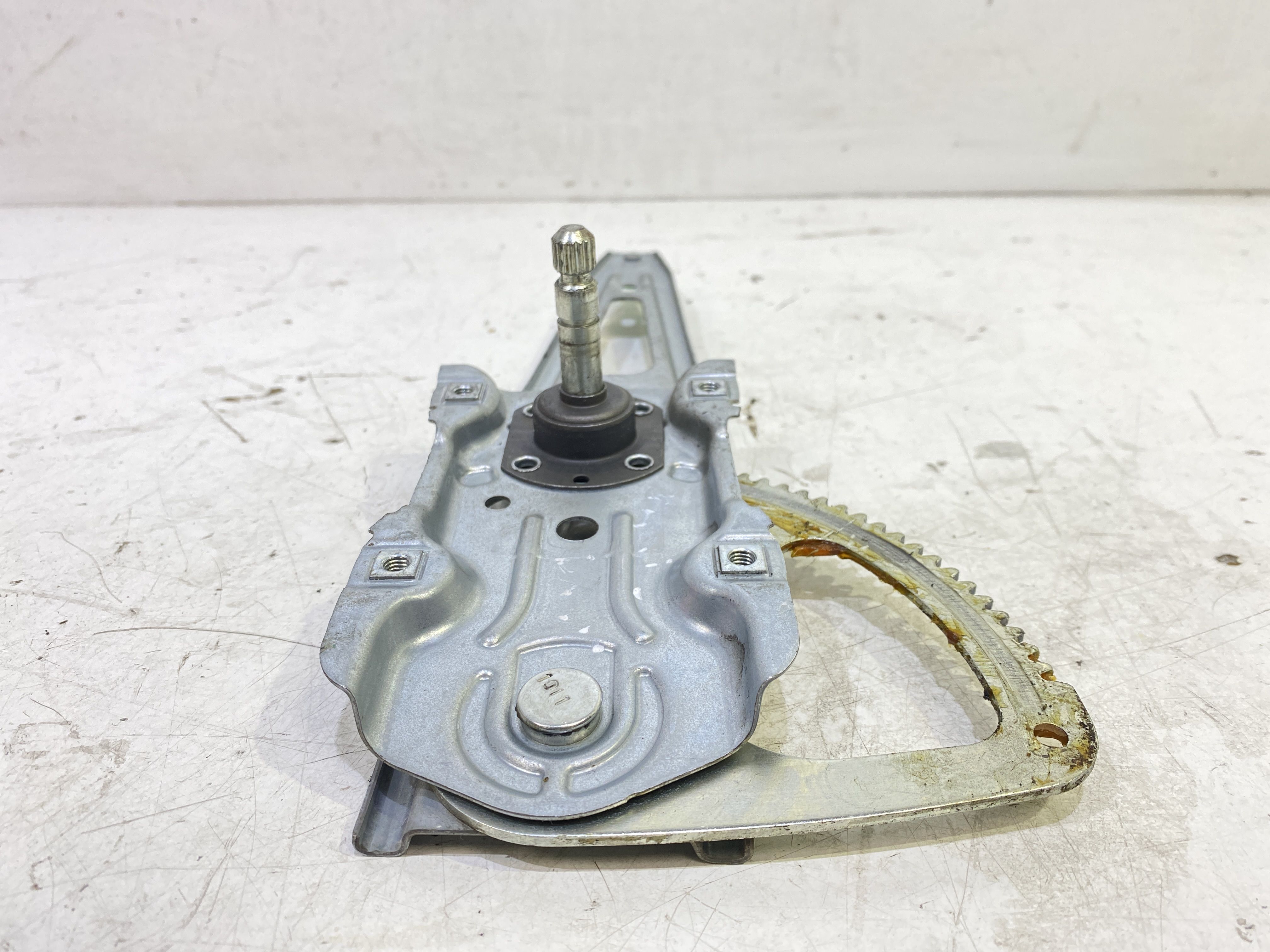 Alzacristallo Porta Post. Destro 6983052180 Usato