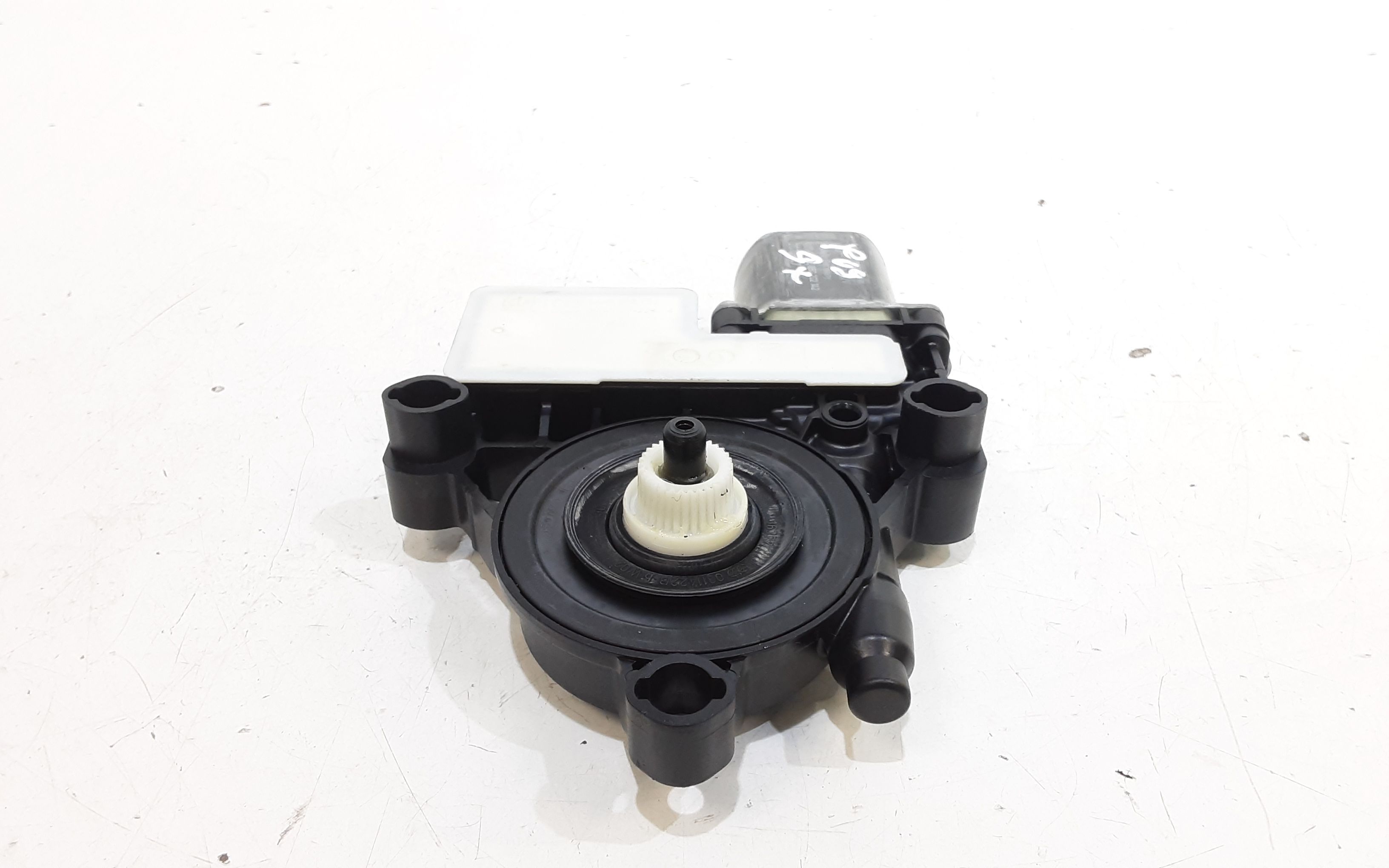 Motorino Alzacristallo Porta Post. Sinistro 5Q0959408C Usato