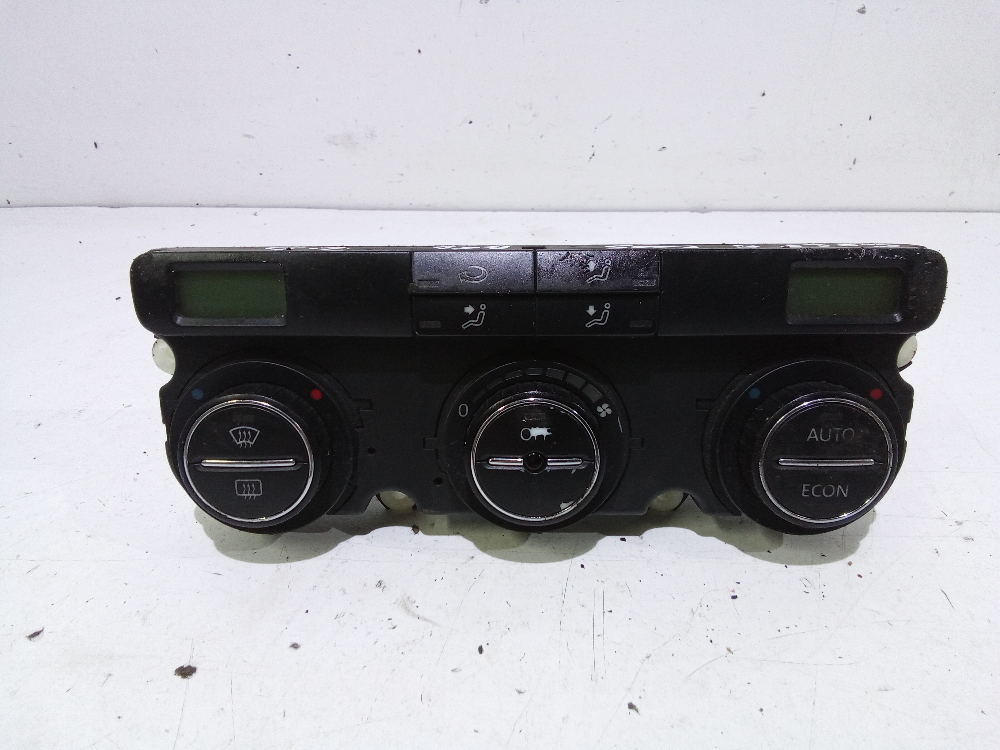 Blocco Comando Climatizzazione 1K0819047CHWHS Usato