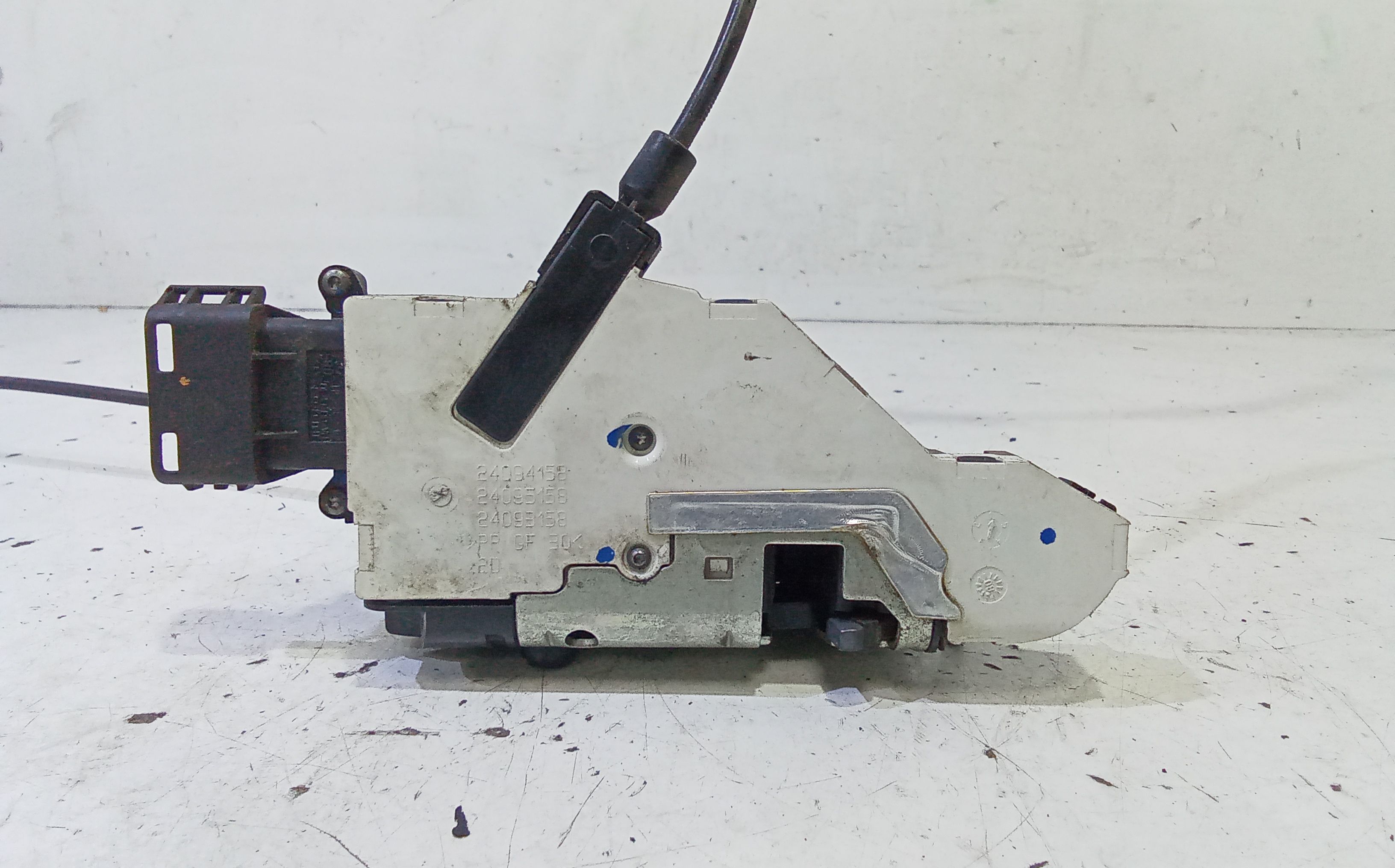 Serratura Porta Ant. Destro 9136Y8 Usato