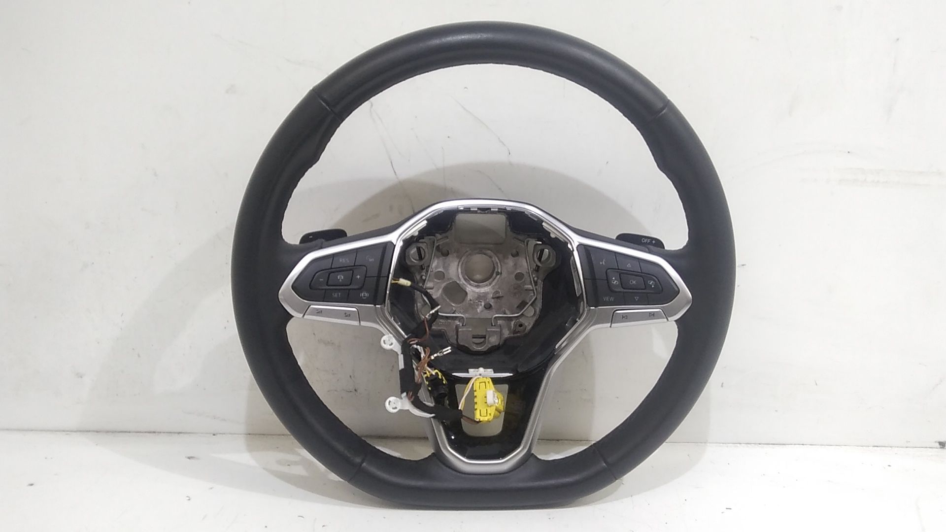 Volante 5H0419089BFVDH Usato