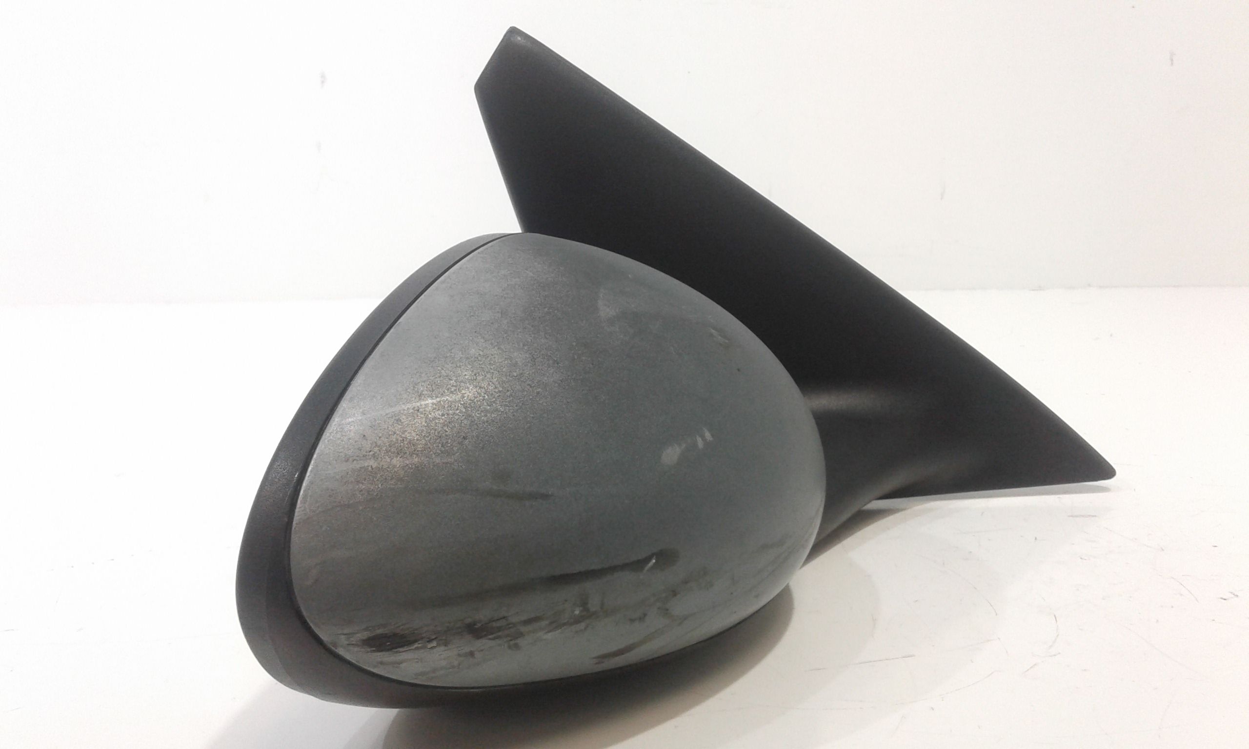 Retrovisore Est. Destro Usato