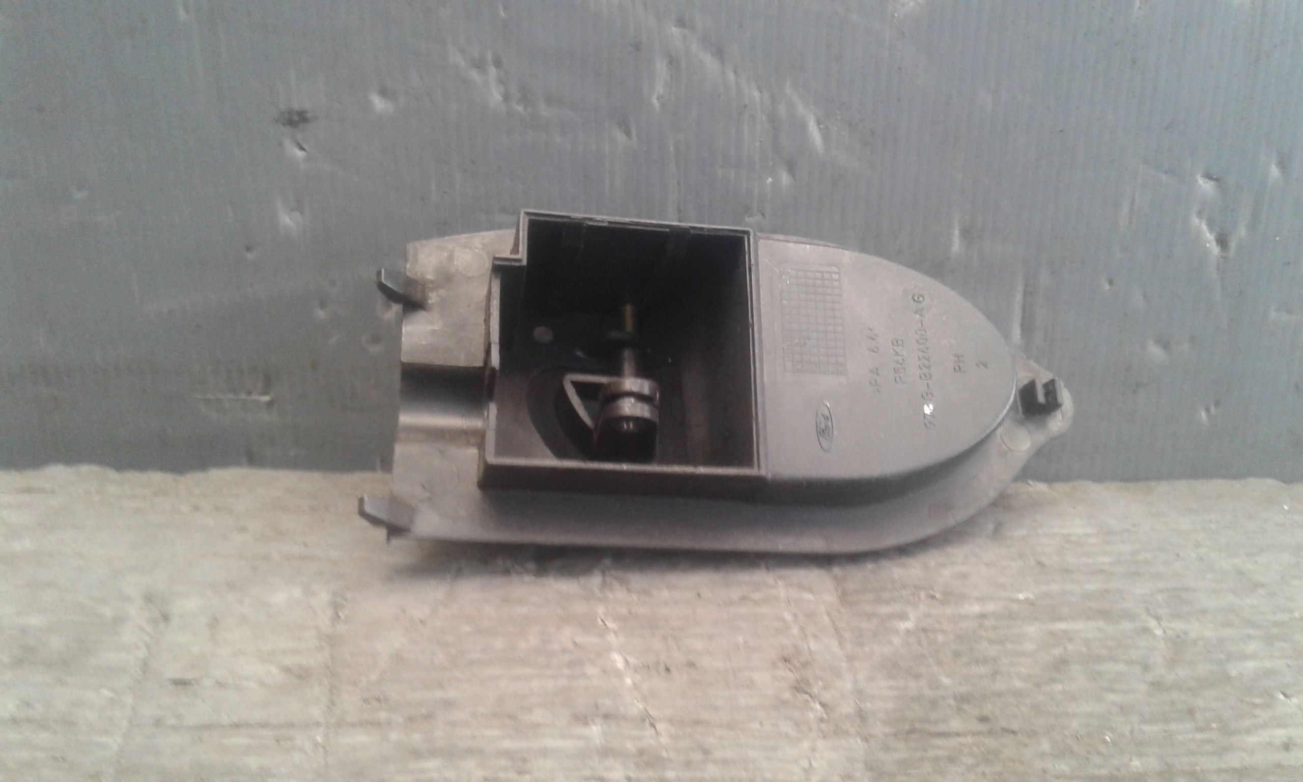 Maniglia Int. Apertura Porta Ant. Destro Usato