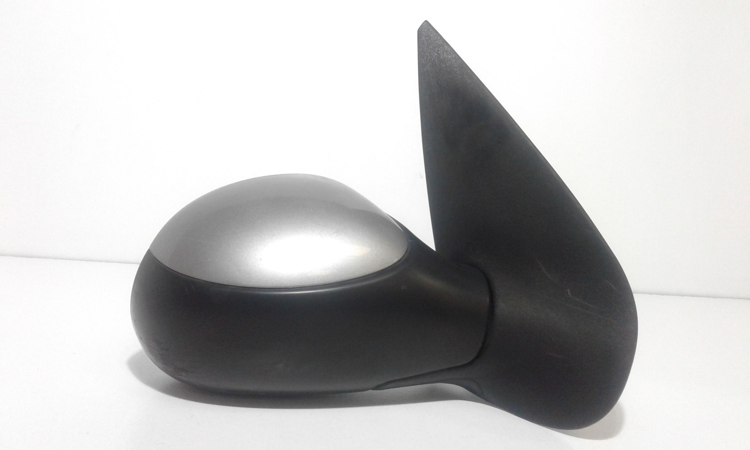 Retrovisore Est. Destro 1607130780 Usato