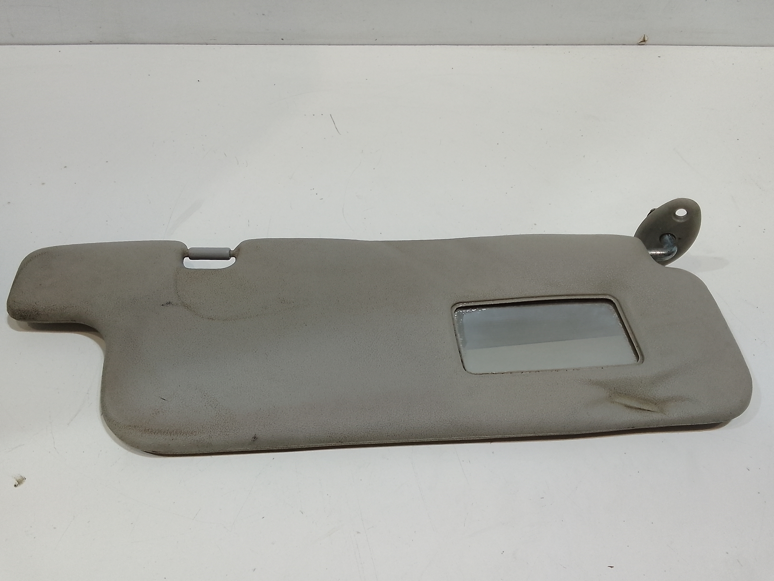 Aletta Parasole Parabrezza Destro 743100D011B0 Usato