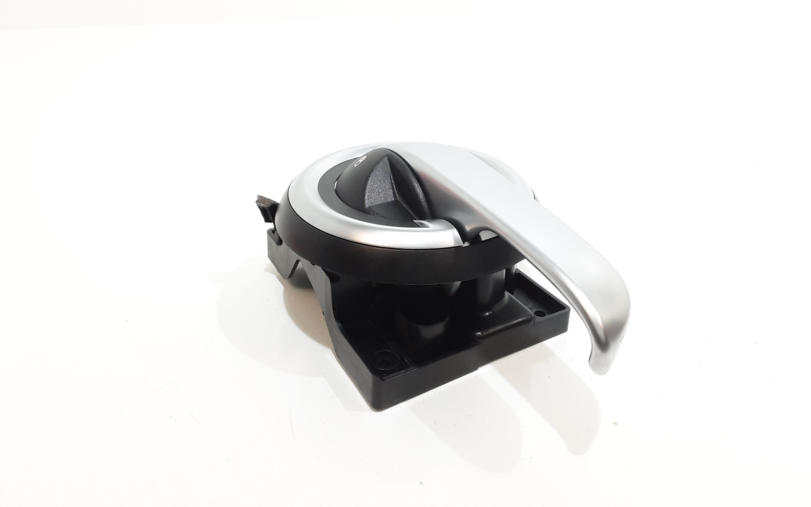 Maniglia Int. Apertura Porta Ant. Destro Usato