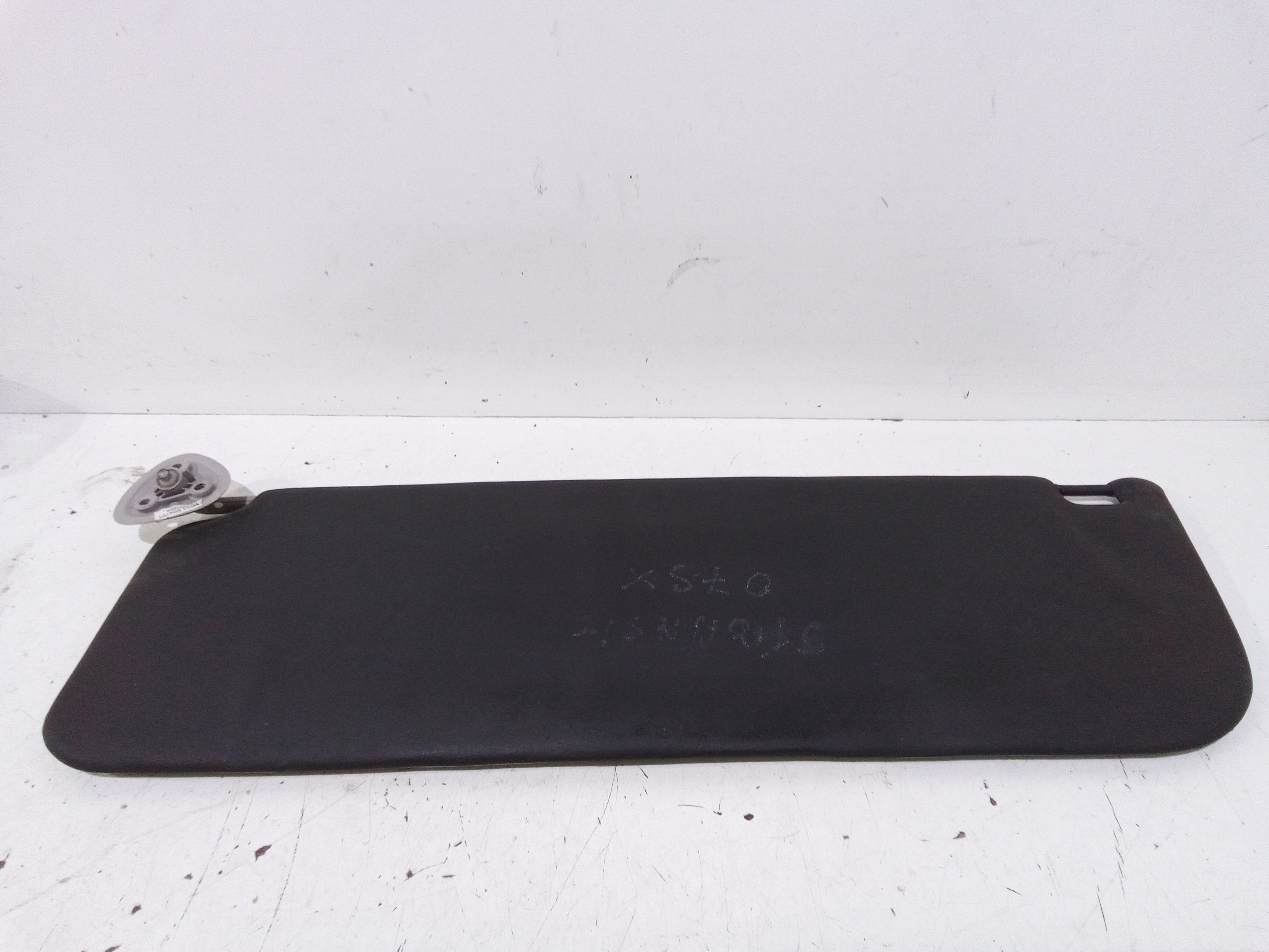 Aletta Parasole Parabrezza Sinistro 1370962 Usato