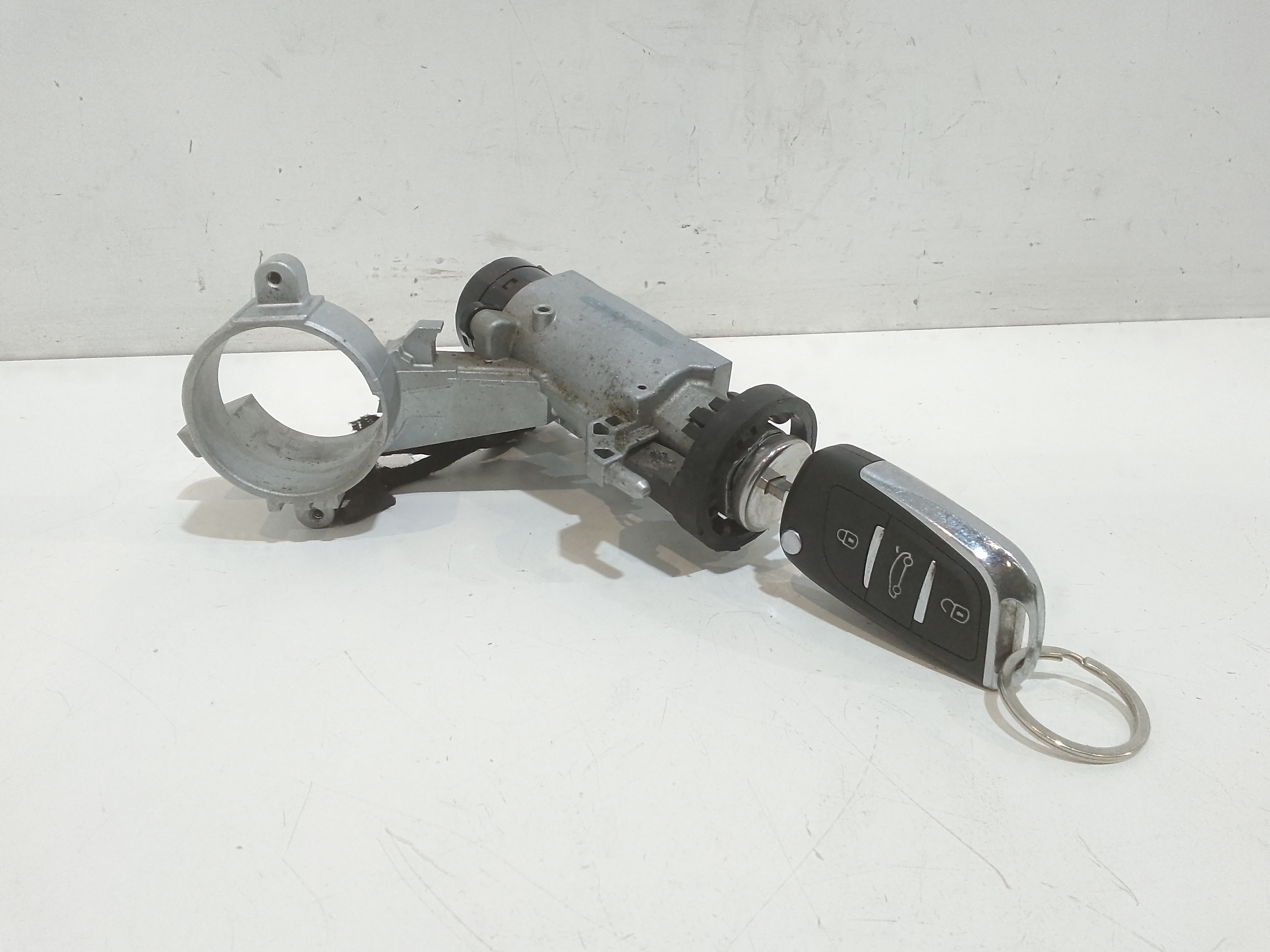 Commutatore Avviamento Con Cilindretti Serrature Usato