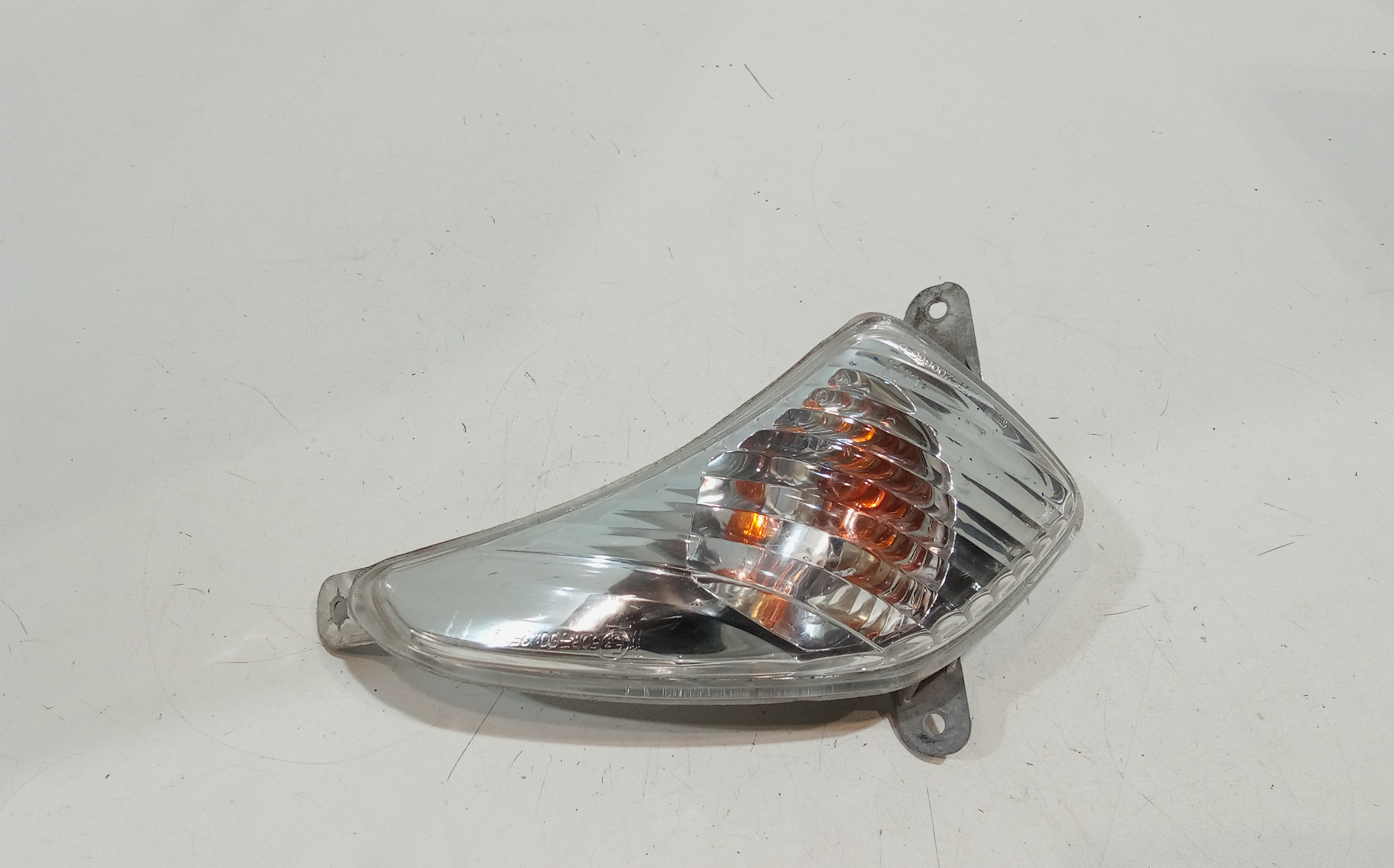Lampada Direzione Ant. Destro Usato