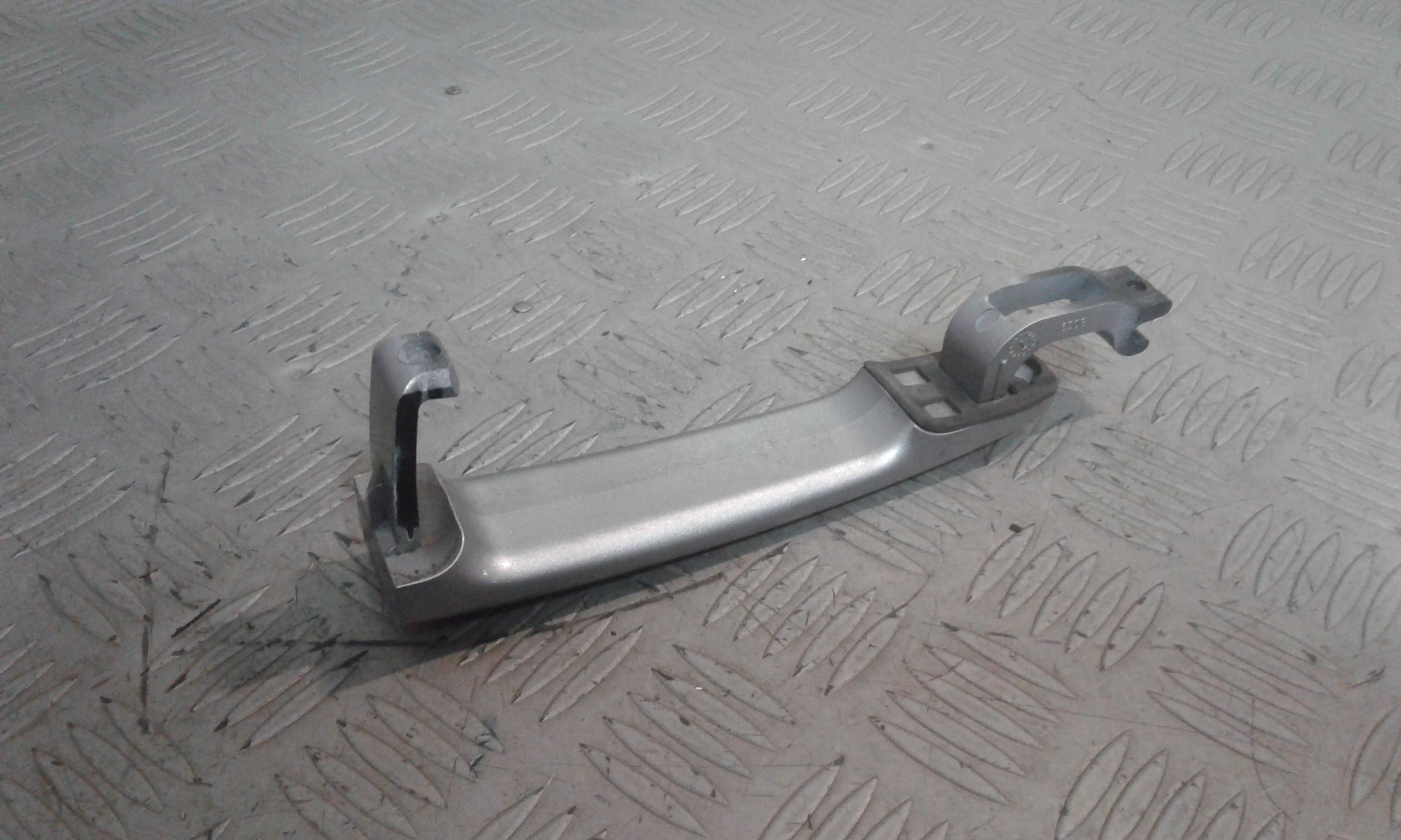 Maniglia Porta Ant. Sinistro 9101W1 Usato