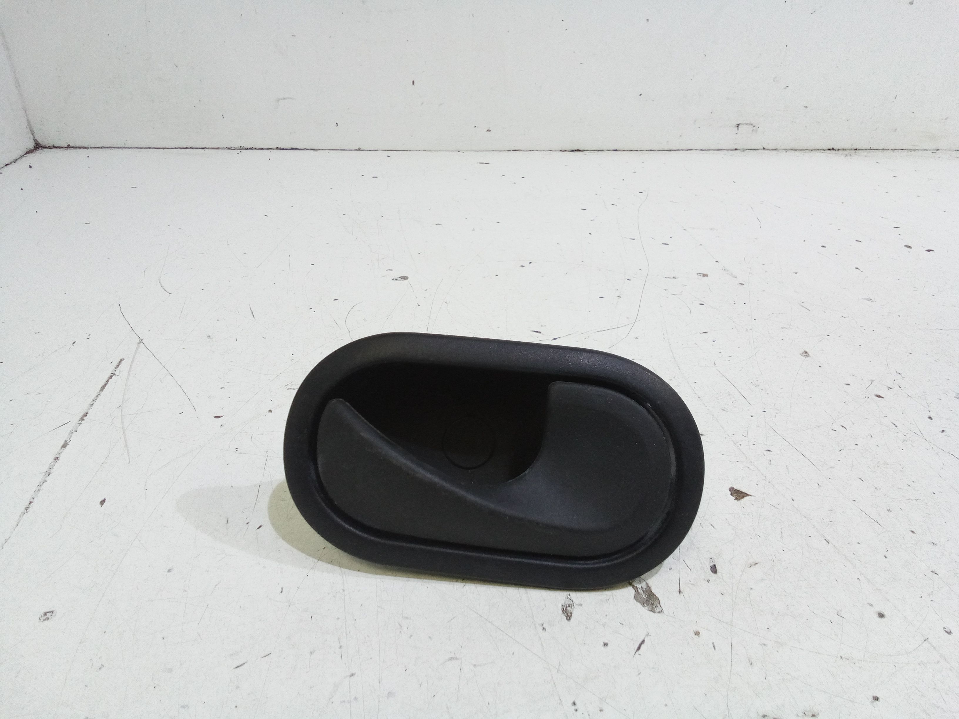 Maniglia Int. Apertura Porta Ant. Destro Usato