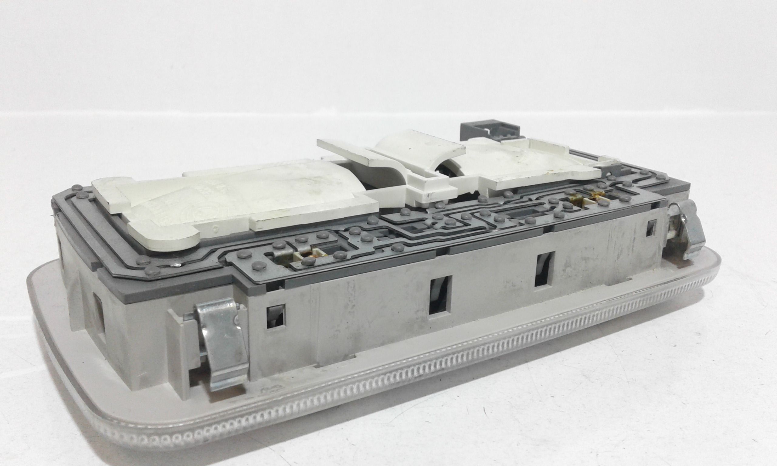 Luce Cortesia Ant. Tetto 735413383 Usato