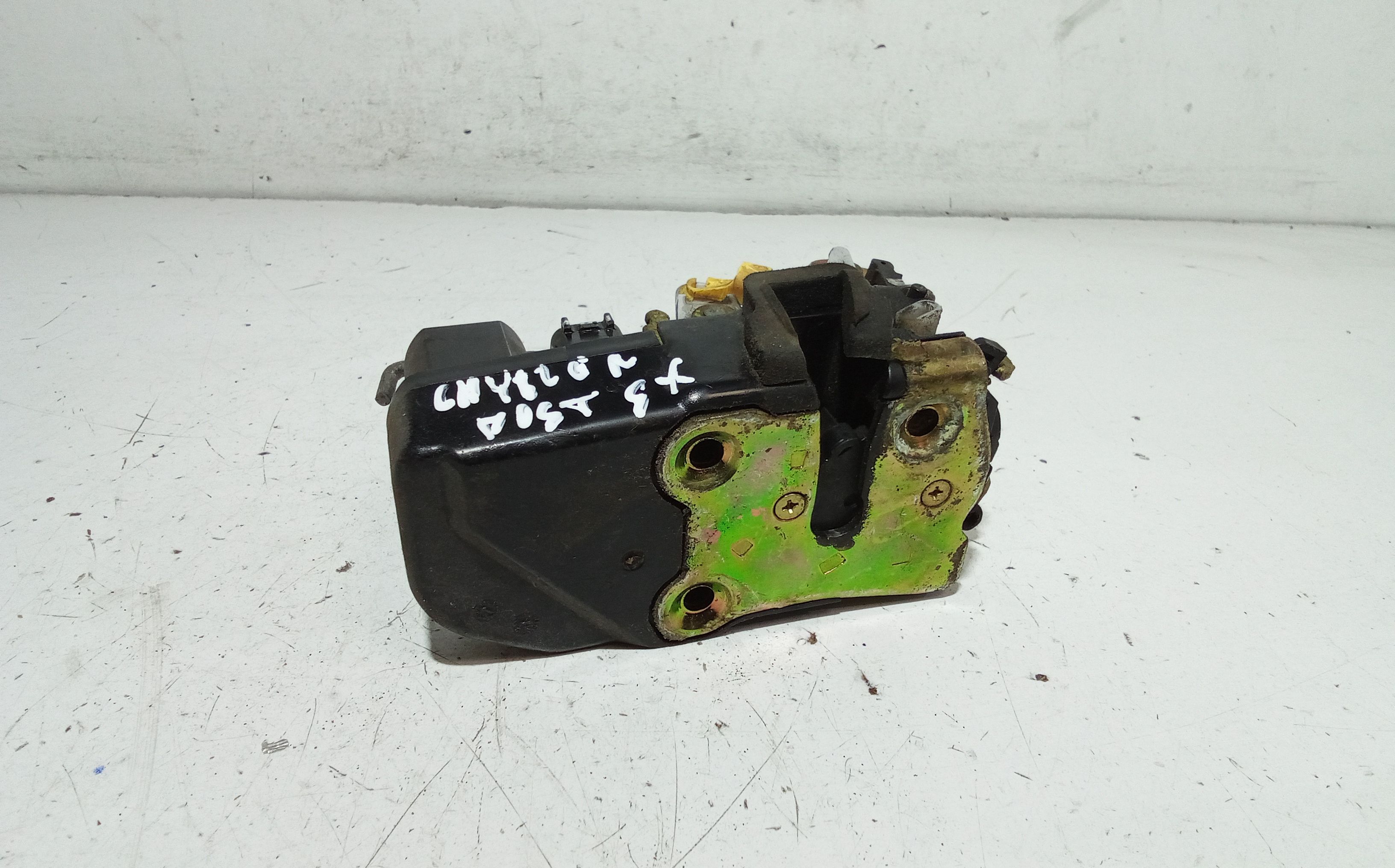 Serratura Porta Post. Sinistro K04575893AB Usato