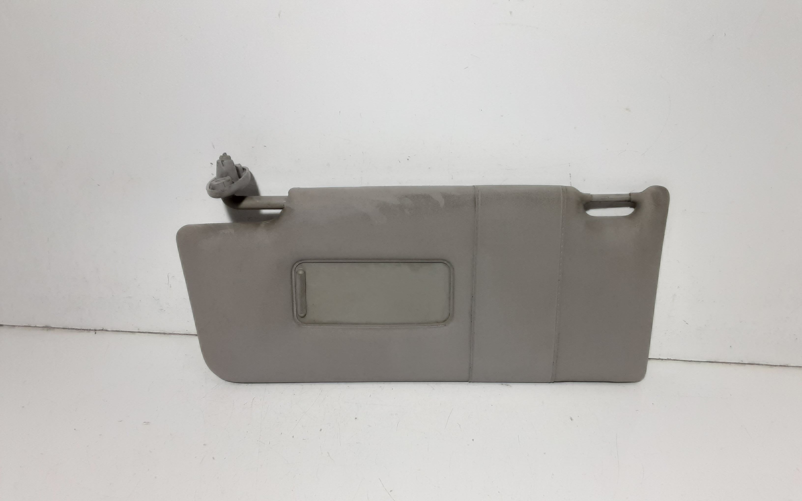 Aletta Parasole Parabrezza Sinistro 1874697 Usato