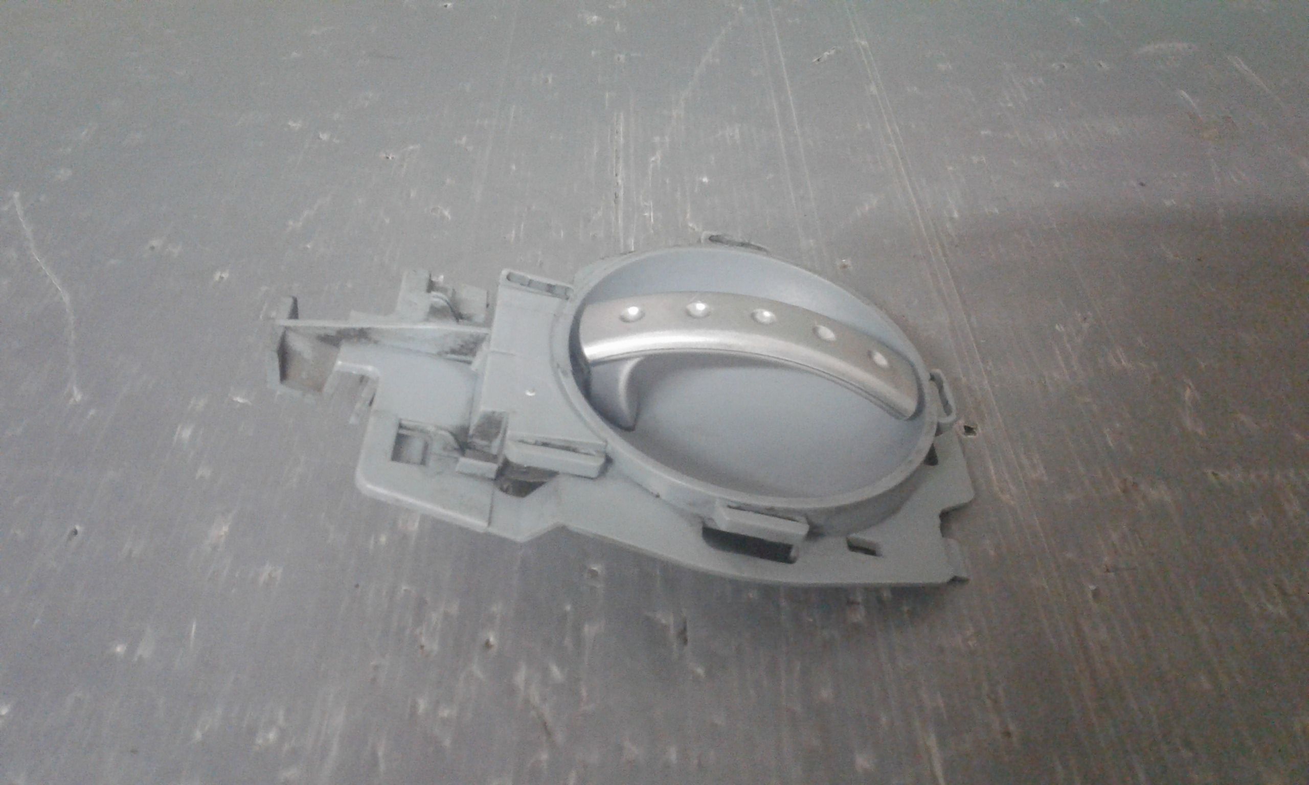 Maniglia Int. Apertura Porta Ant. Destro Usato