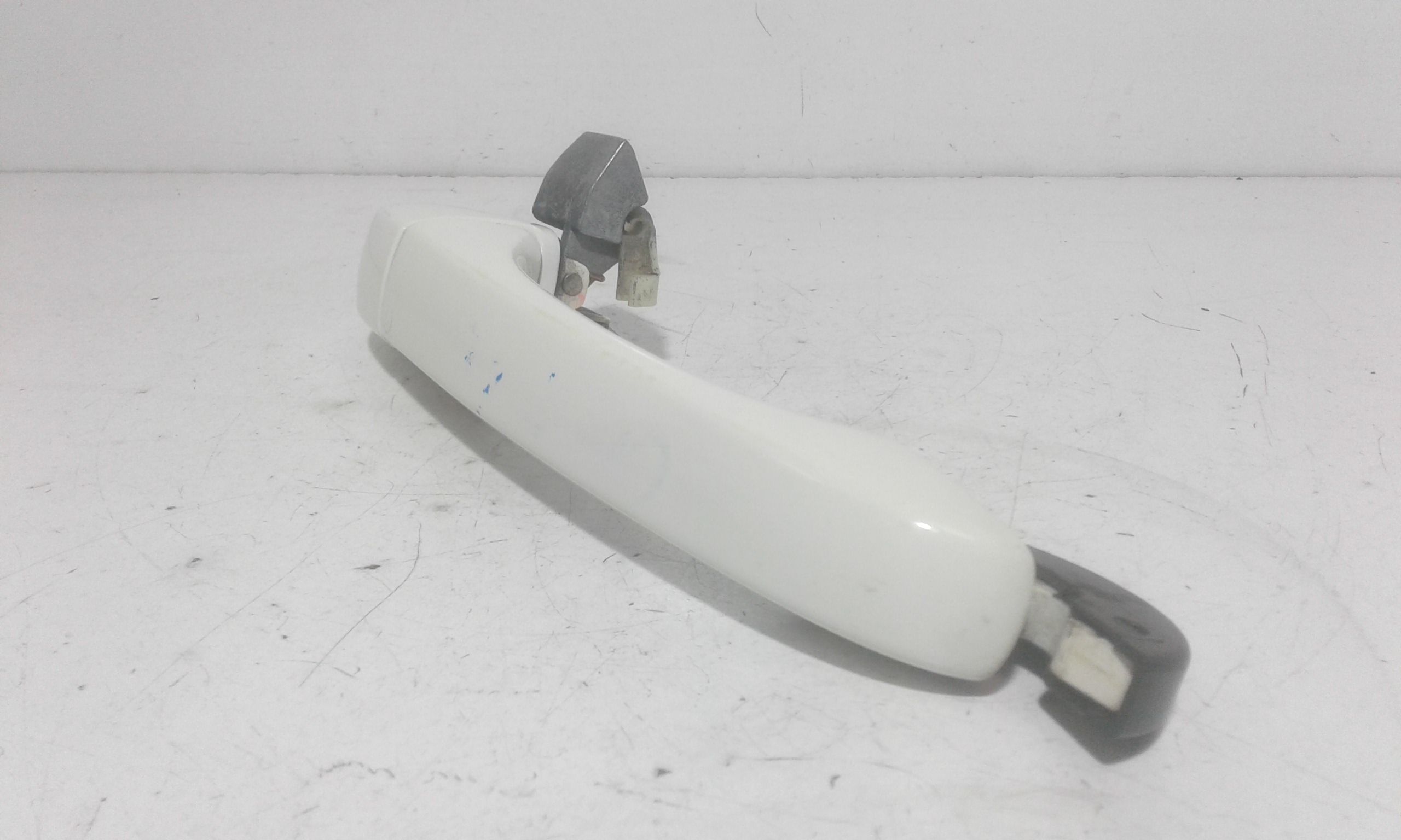 Maniglia Porta Ant. Destro K0XU80AJCAG Usato