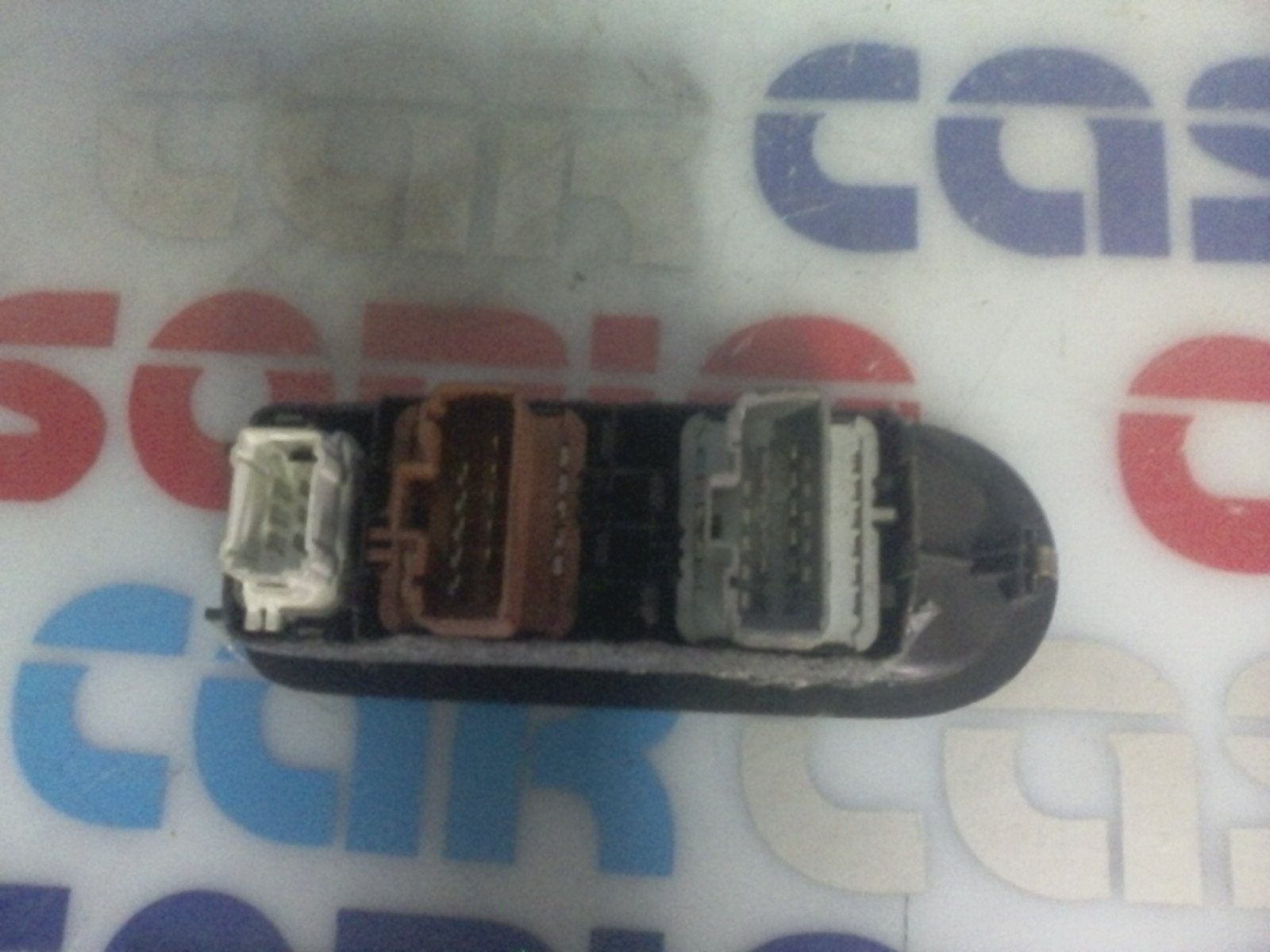 Interruttore Alzacristalli Porta Ant. Sinistro 8200107772 Usato