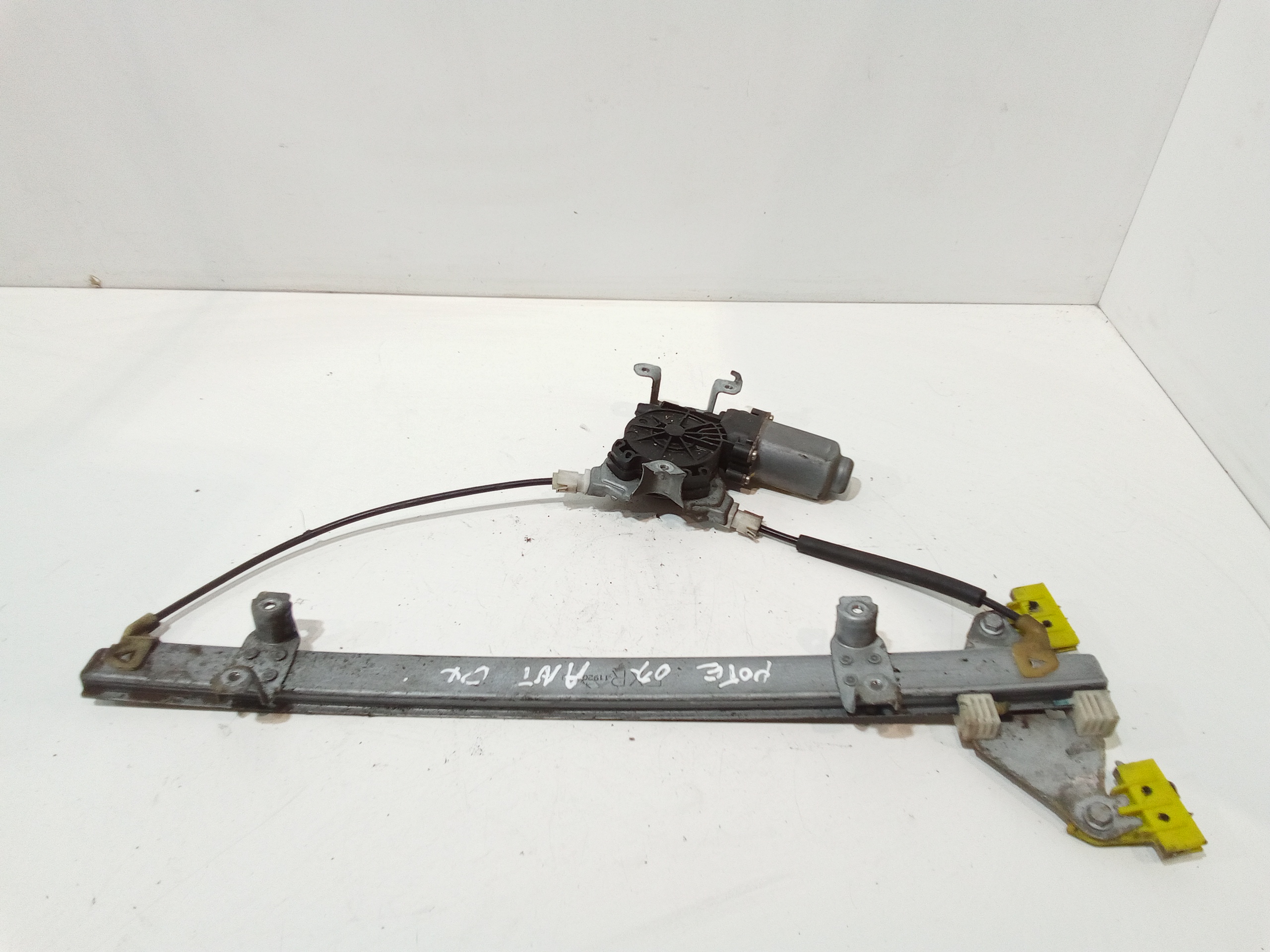 Alzacristallo Porta Ant. Destro Usato