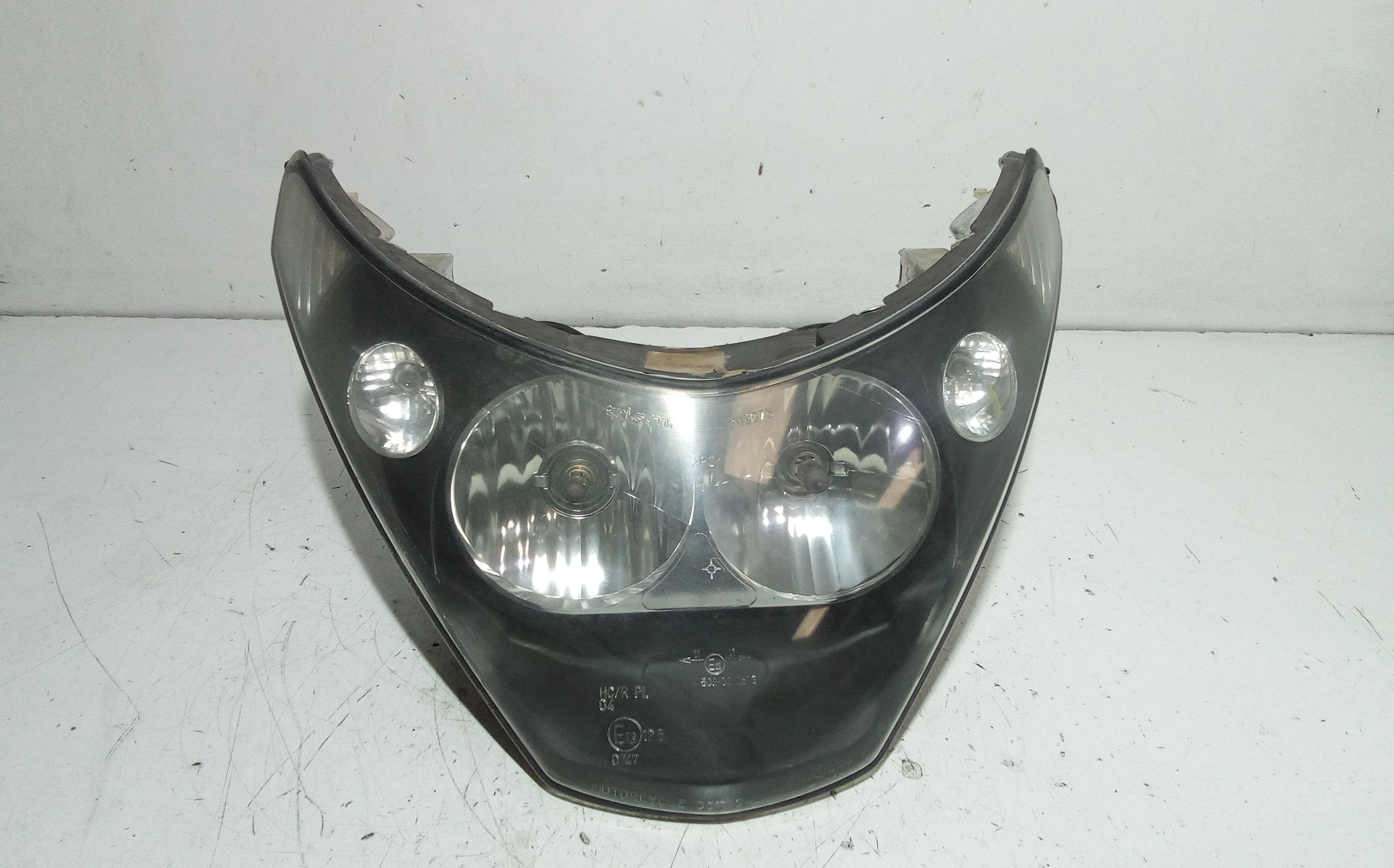 Faro Anteriore Usato