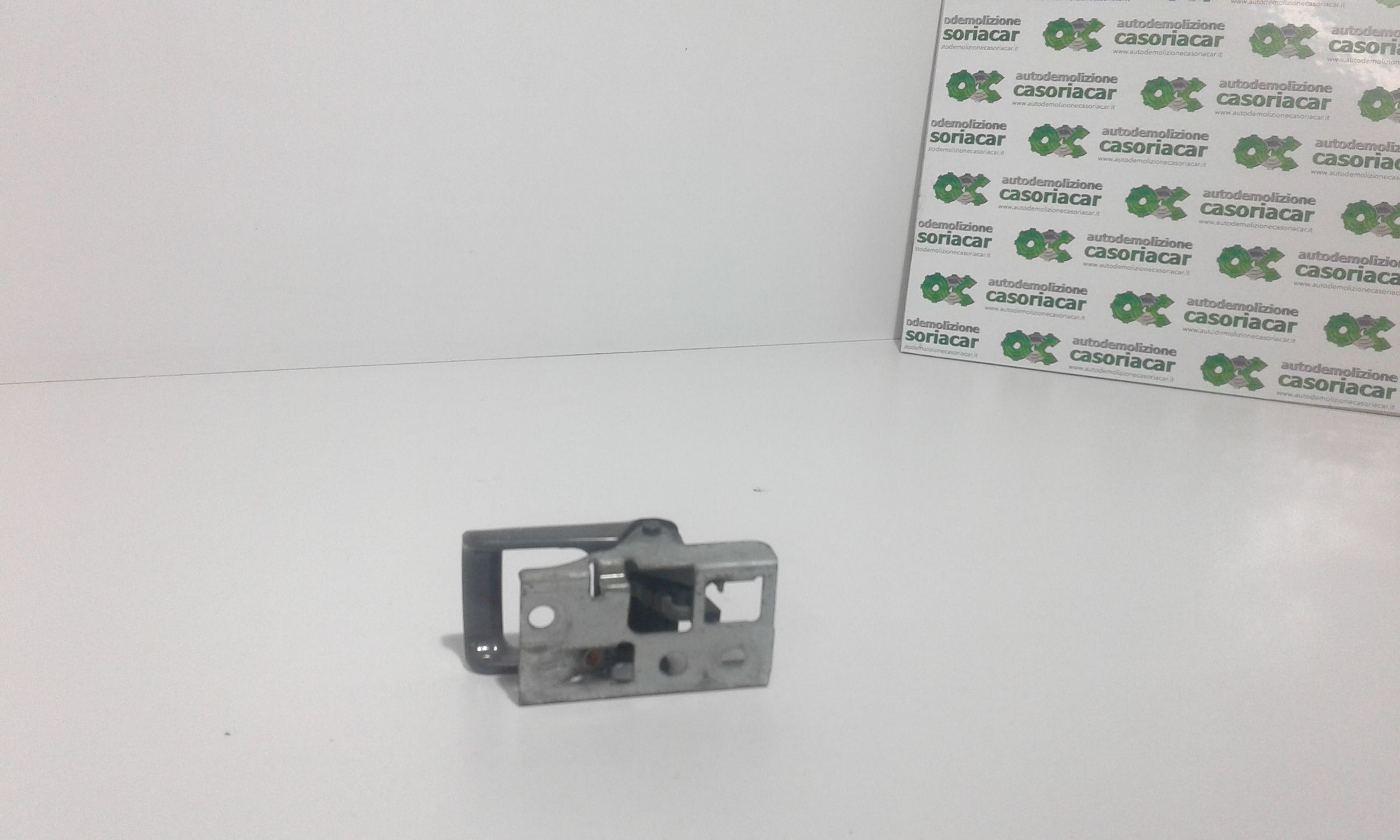 Maniglia Int. Apertura Porta Ant. Destro Usato