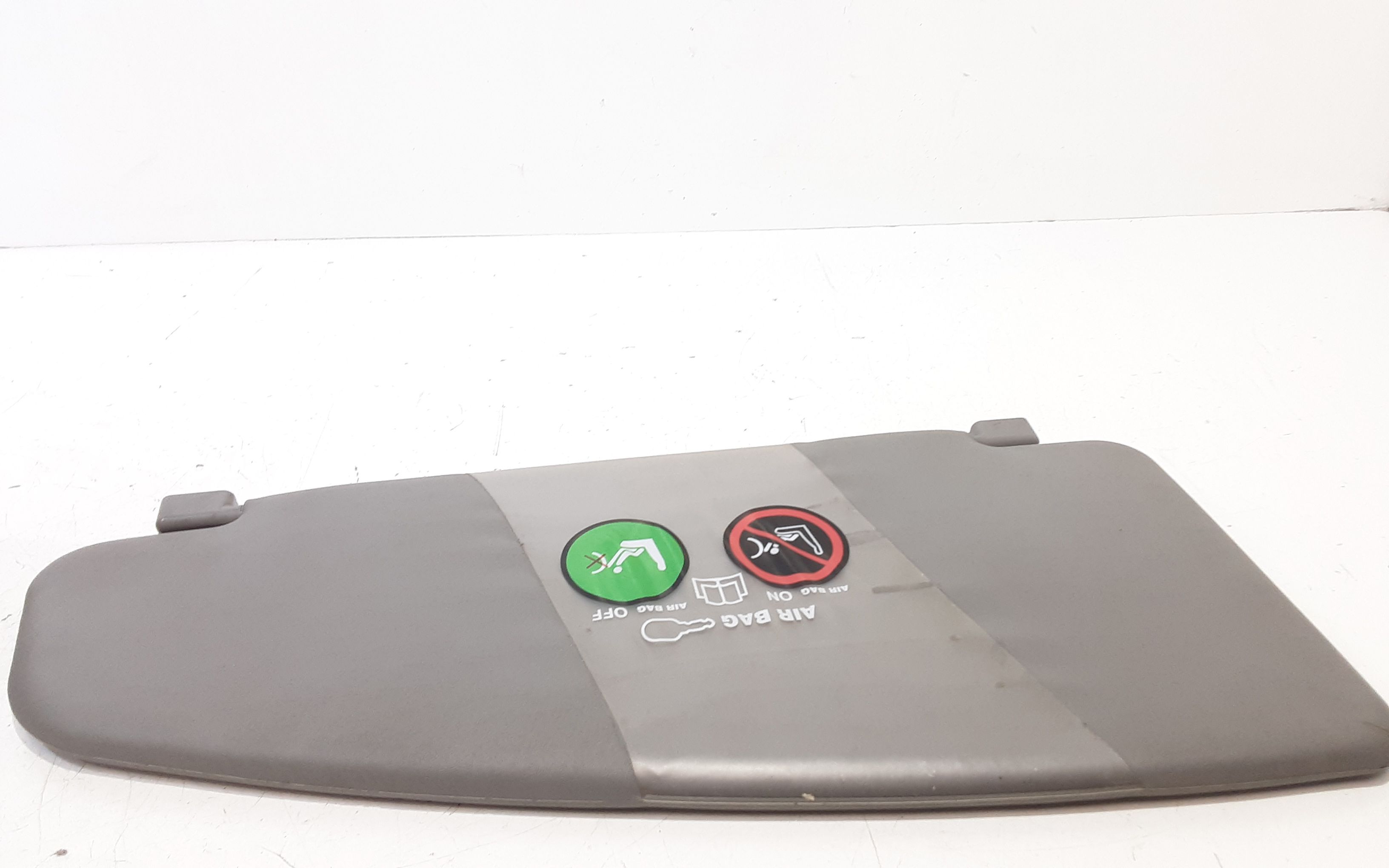 Aletta Parasole Parabrezza Destro 735417501 Usato