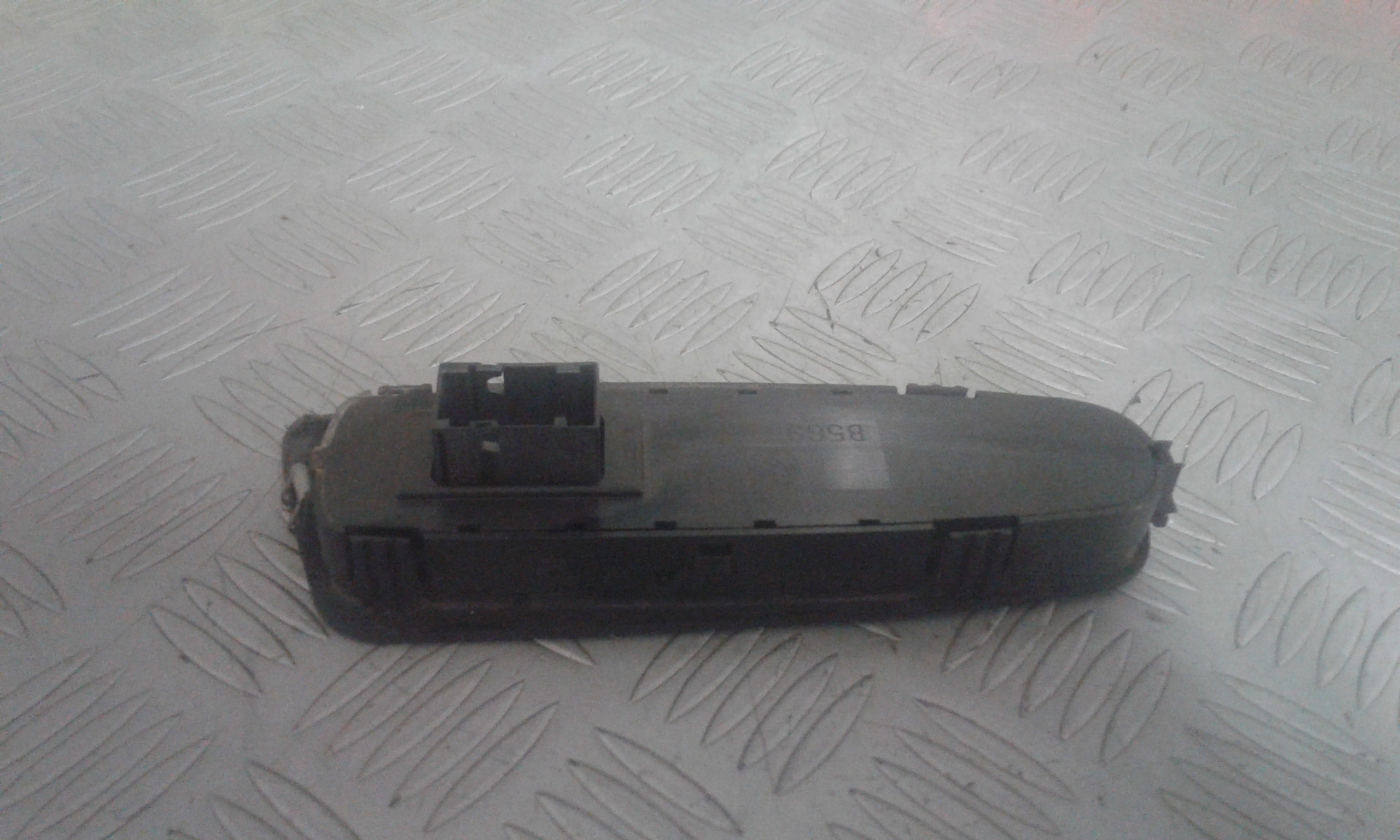 Interruttore Alzacristalli Porta Ant. Sinistro Usato