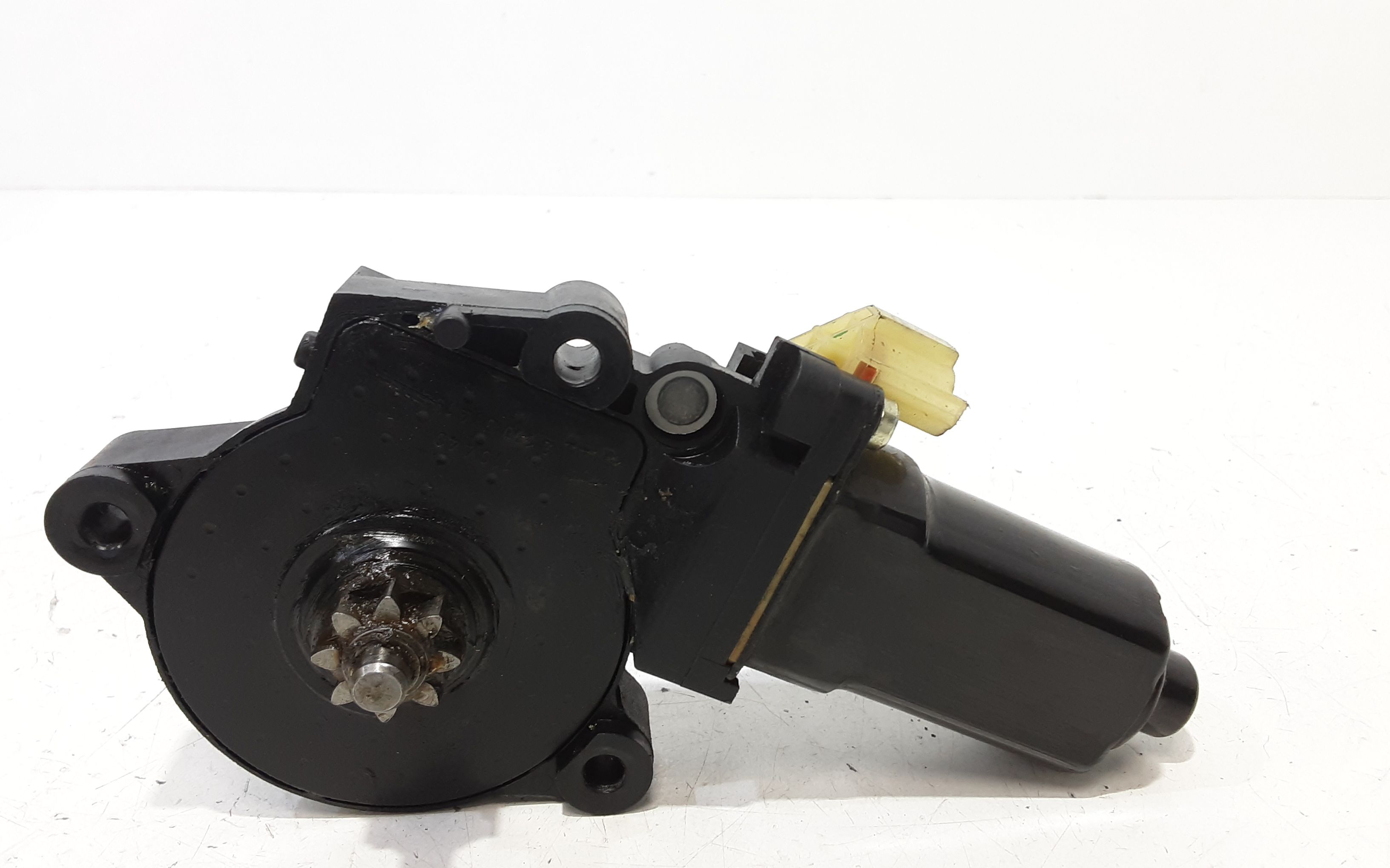 Motorino Alzacristallo Porta Ant. Sinistro 824502E000 Usato