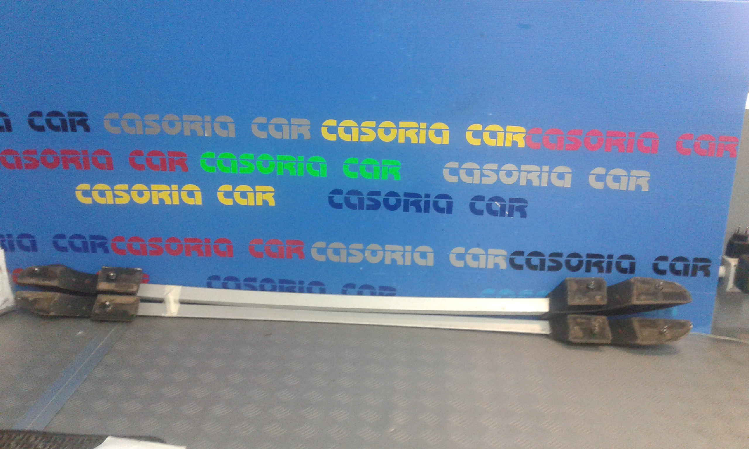 Barre Portatutto Per Mancorrente Tetto Destro + Barre Portatutto Per Mancorrente Tetto Sinistro Usato