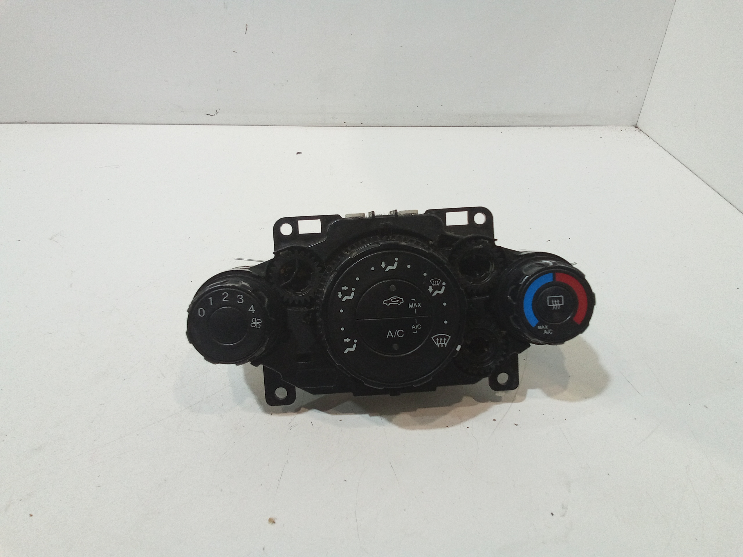 Blocco Comando Climatizzazione 1727642 Usato