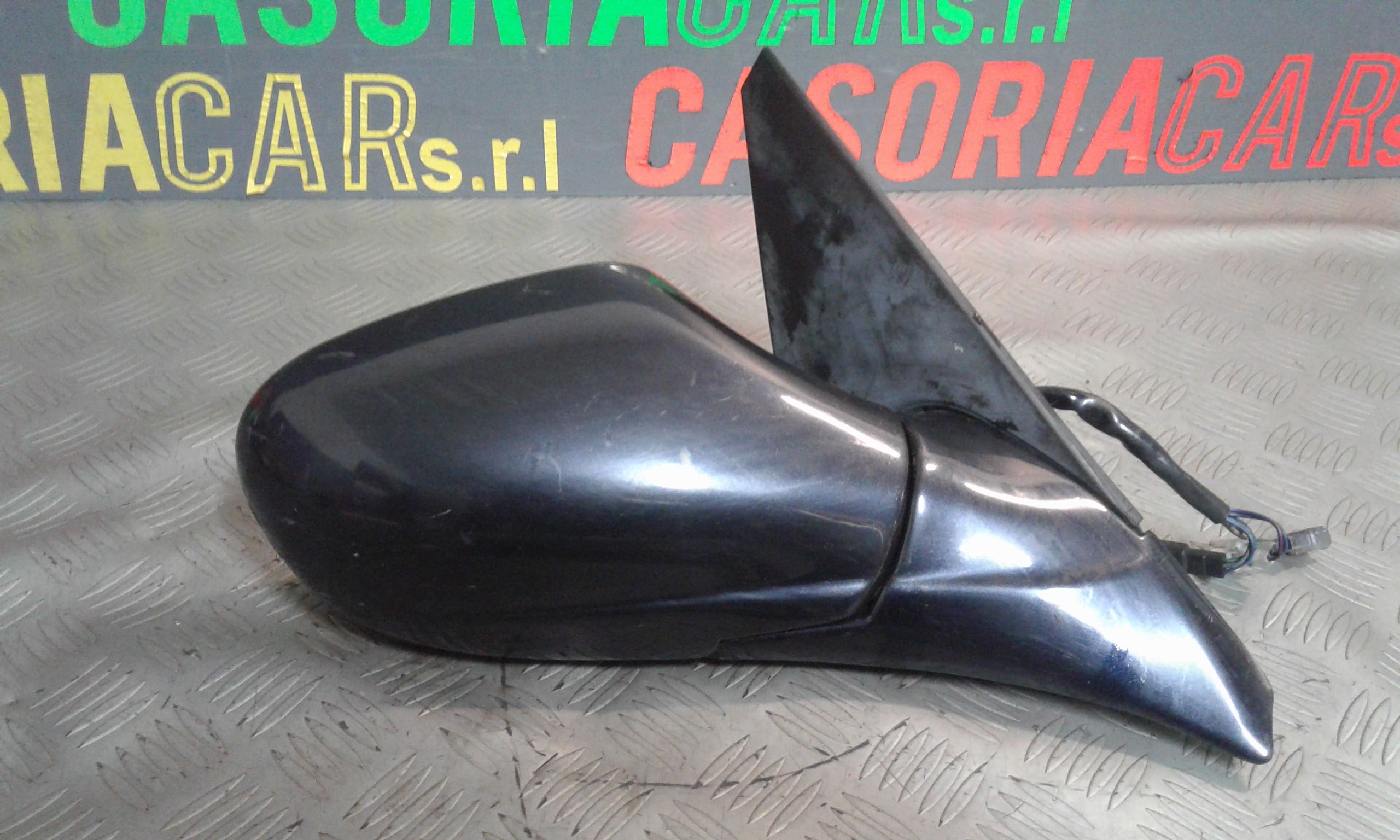 Retrovisore Est. Destro Usato