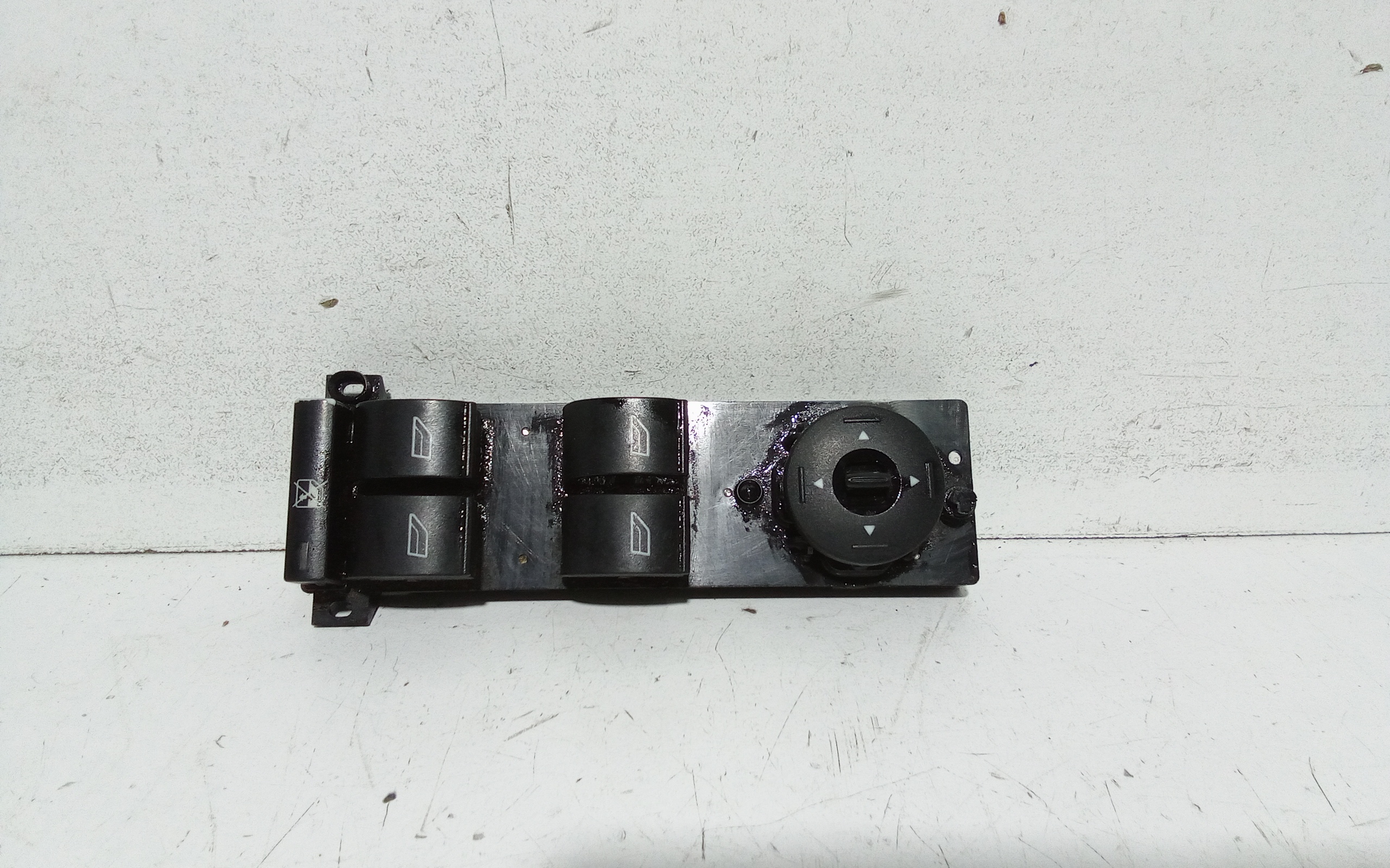 Interruttore Alzacristalli Porta Ant. Sinistro Usato