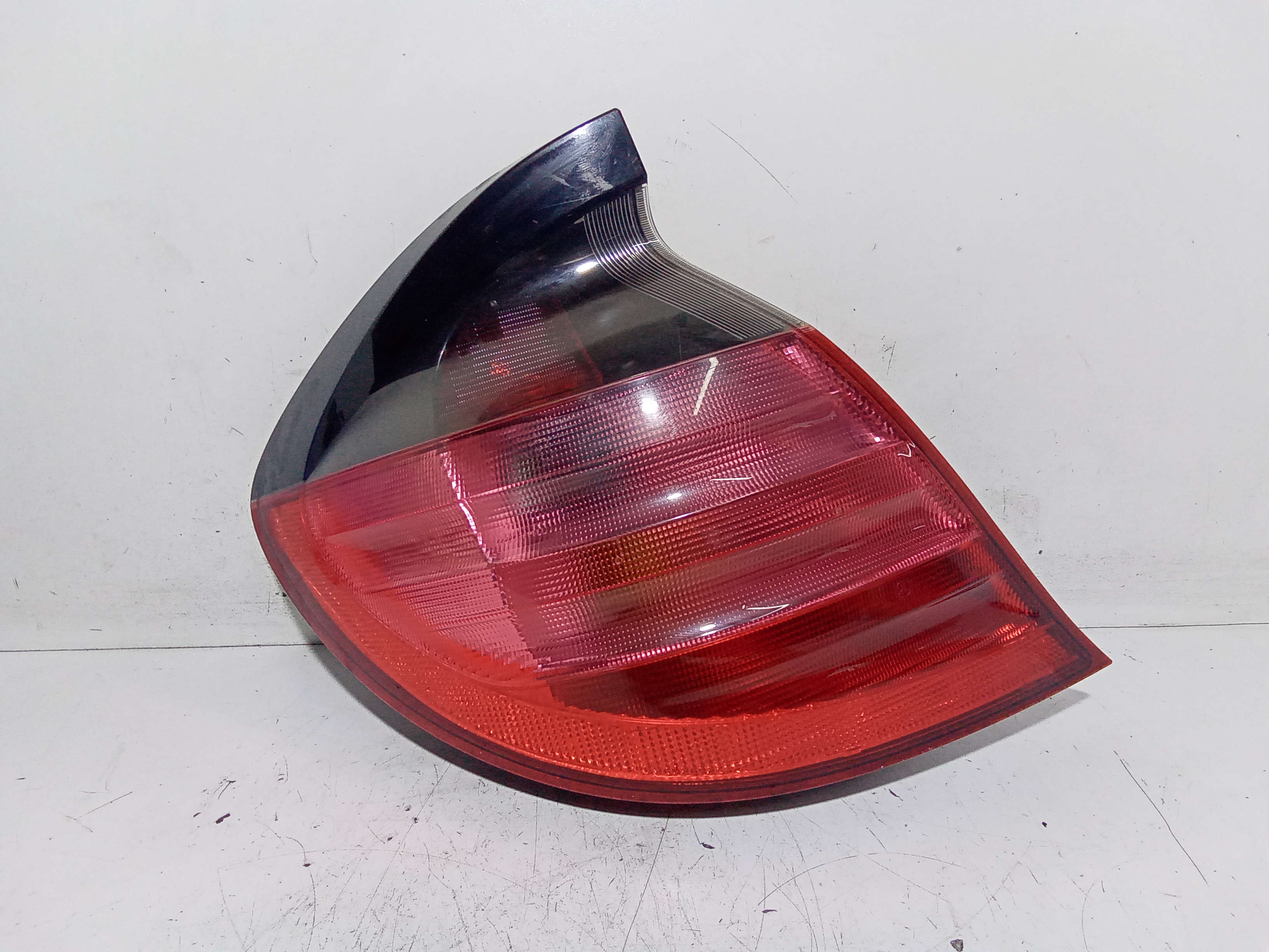 Fanale Post. Sinistro A2038200564 Usato