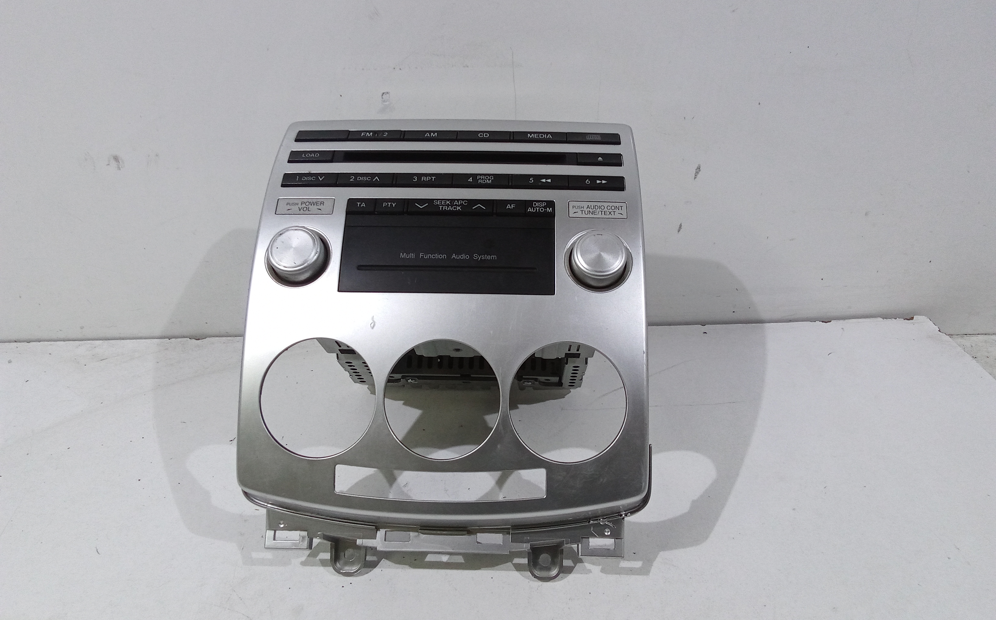 Autoradio CG15669R0 Usato