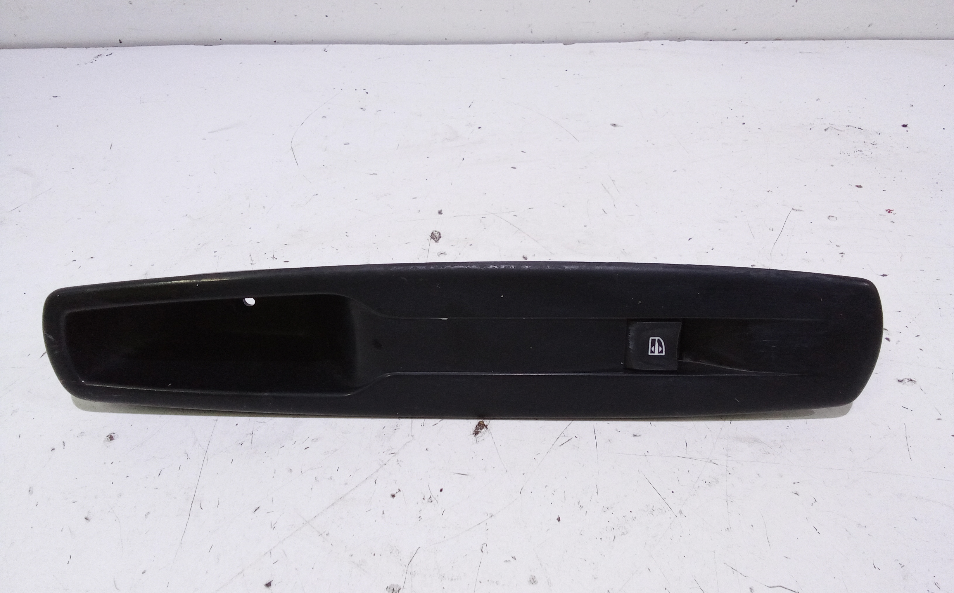 Interruttore Alzacristalli Porta Ant. Destro Usato