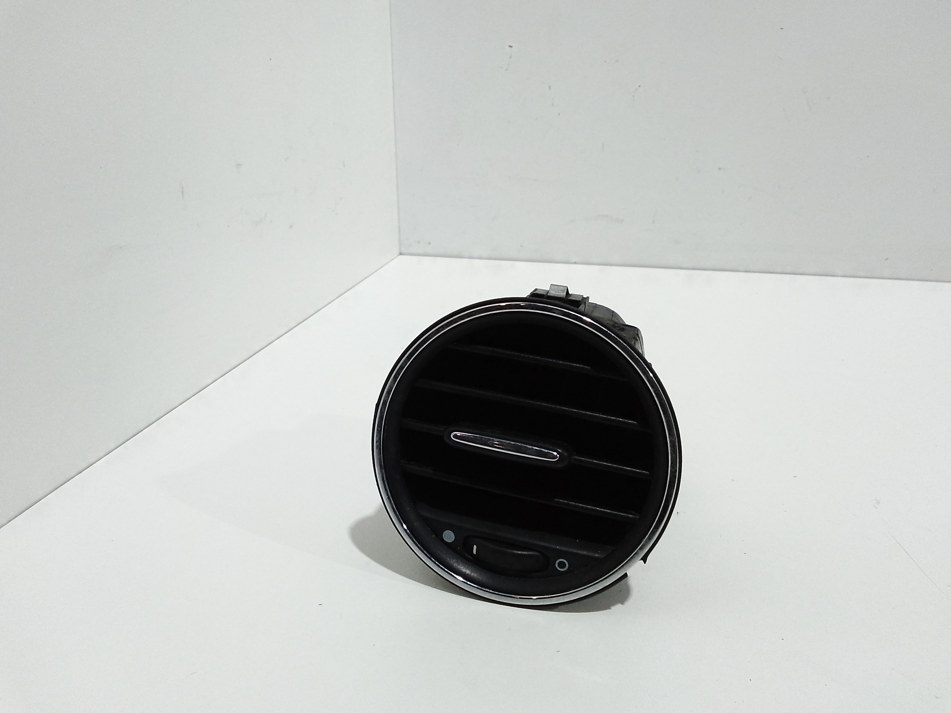 Condotto Aria Bocchette Lat. Cruscotto Sinistro Usato