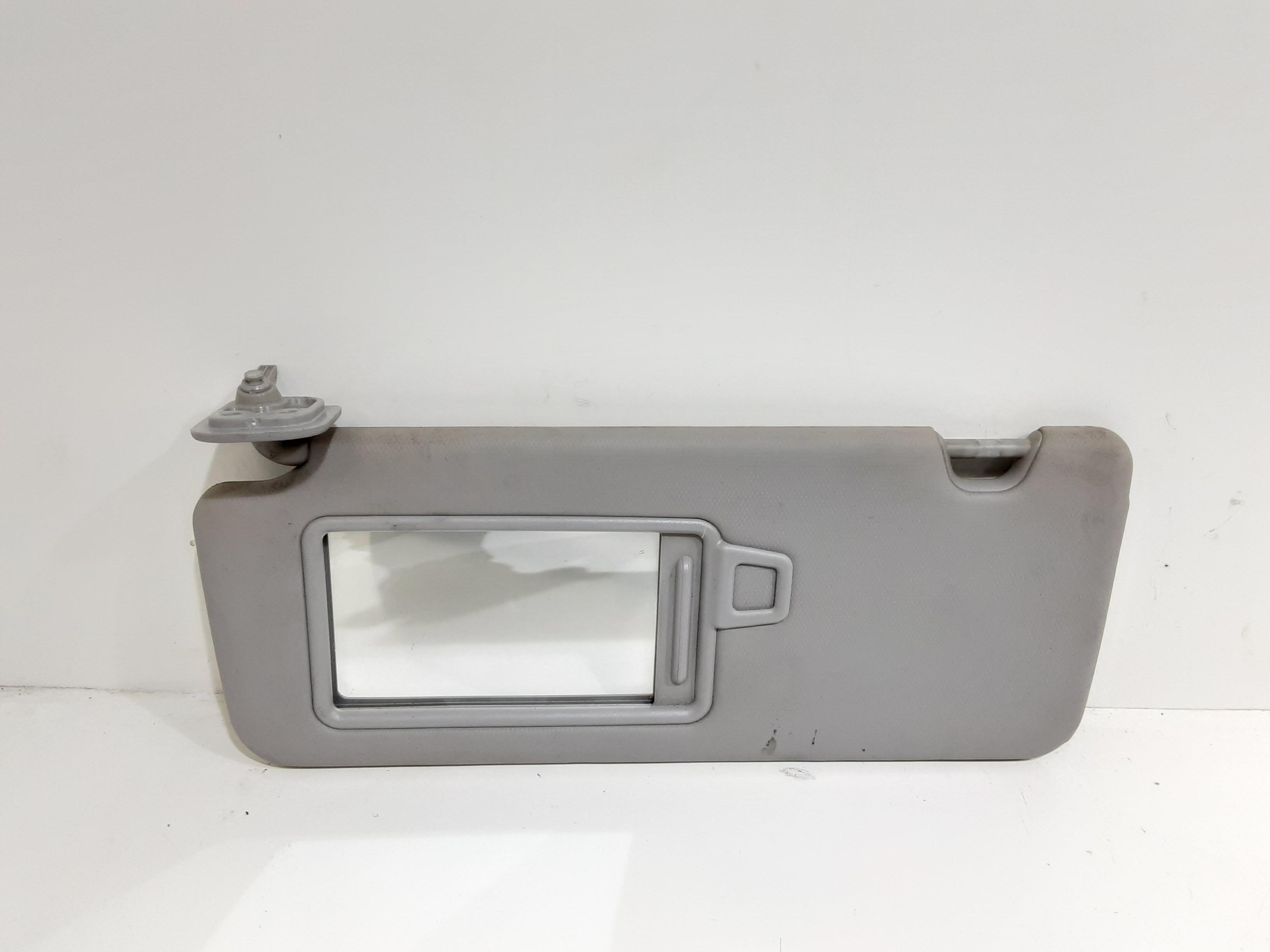 Aletta Parasole Parabrezza Sinistro 85201D3000TTX Usato