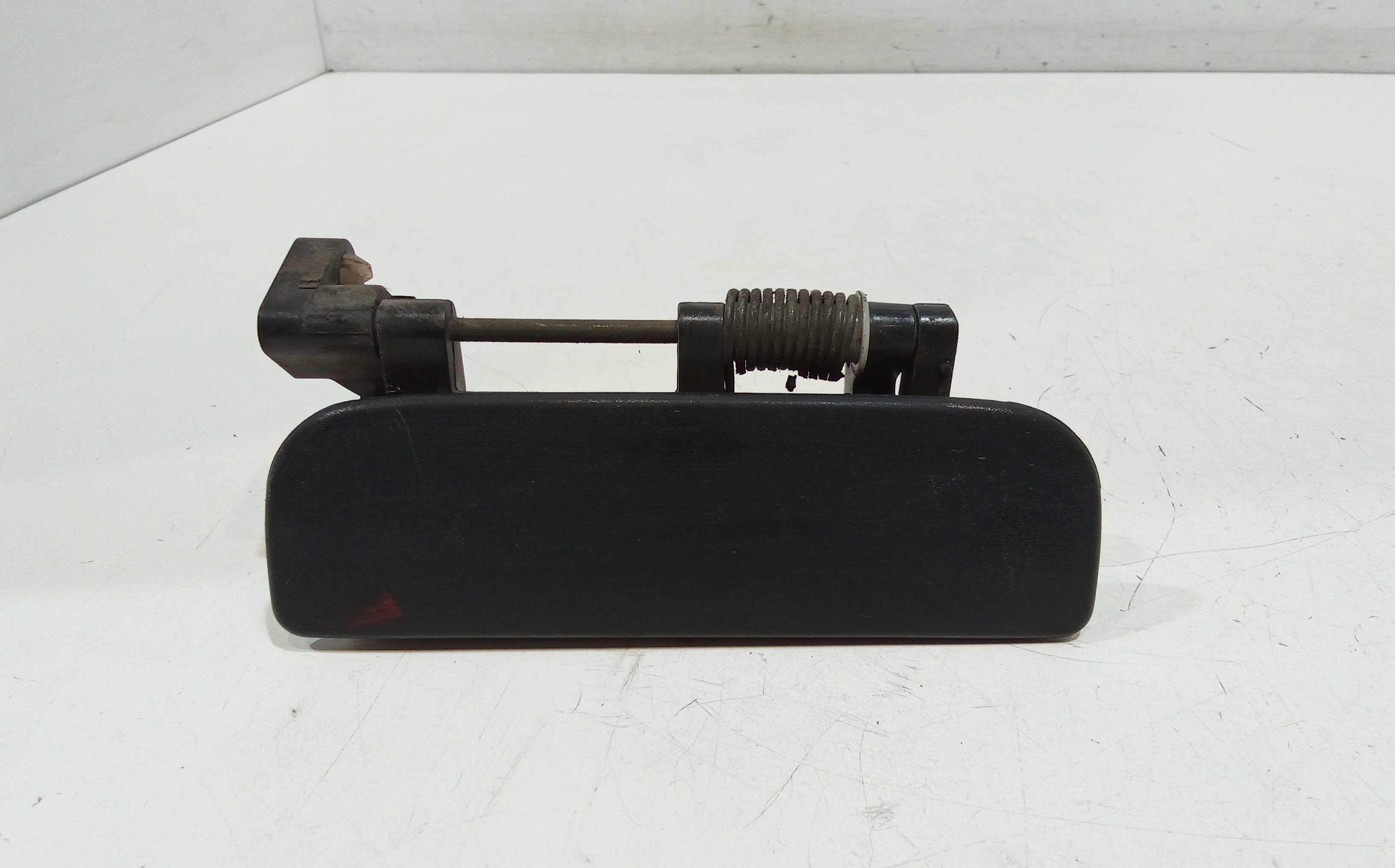 Maniglia Porta Ant. Destro 8280174F005PK Usato