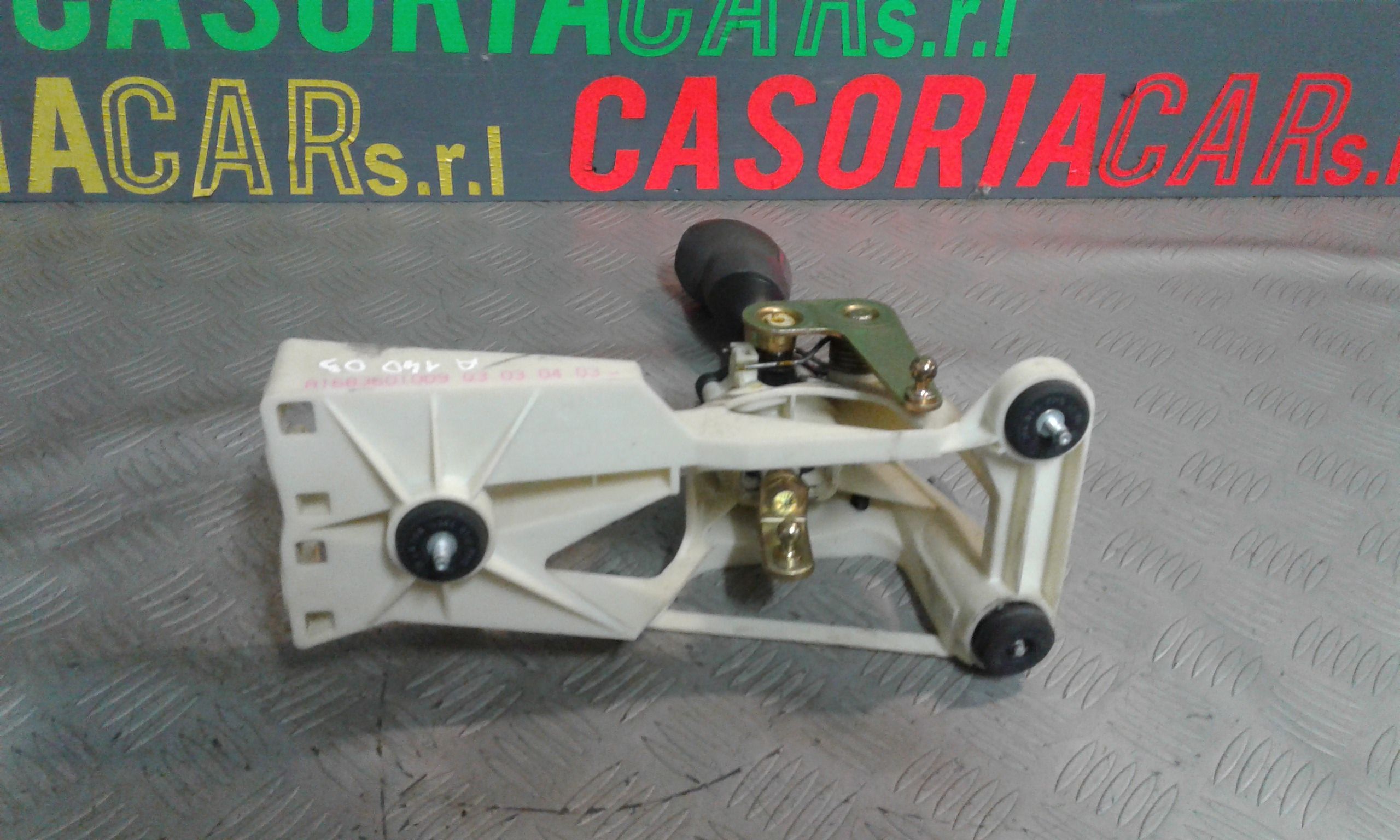 Leva Cambio A1683600509 Usato