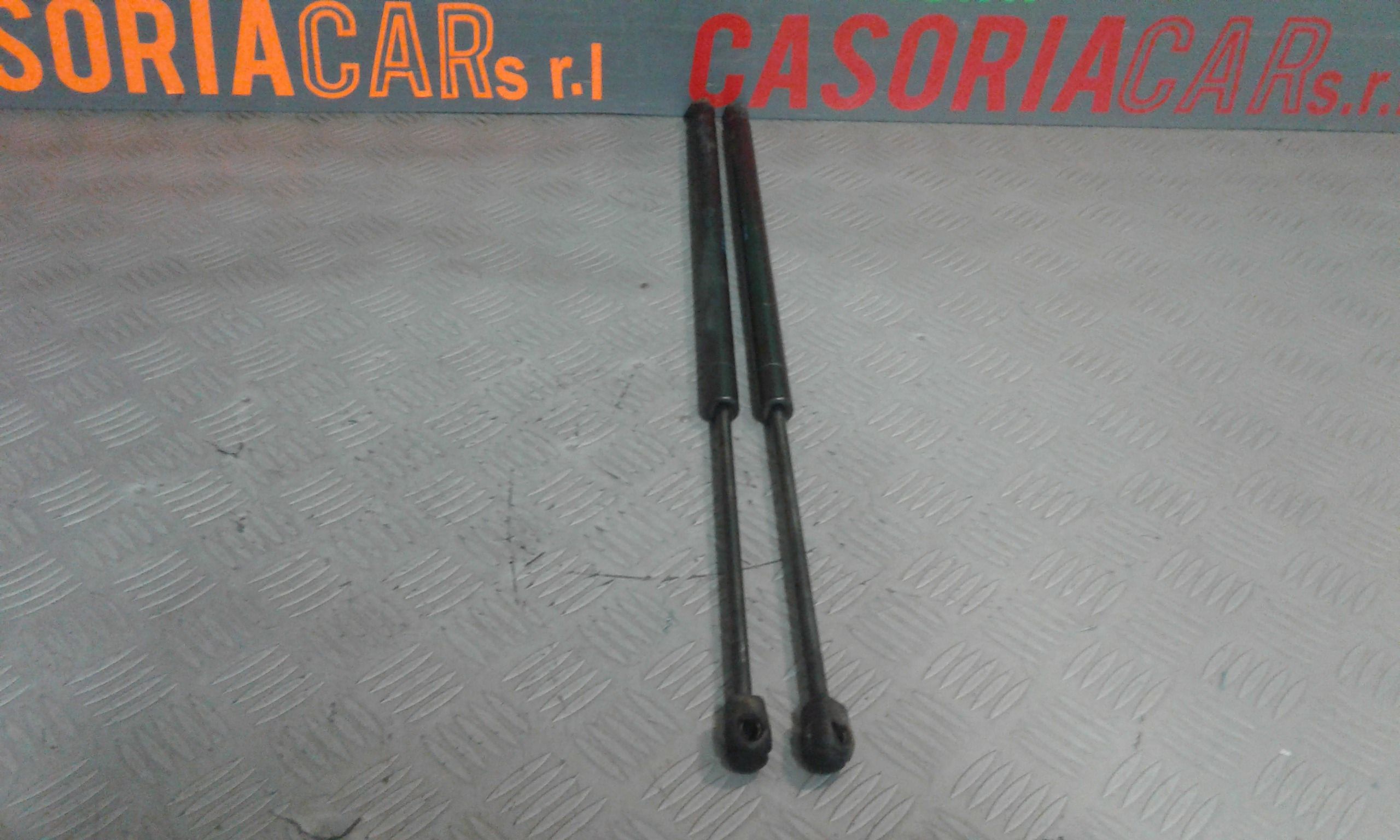 Cerniera Cofano Post. Destro Usato