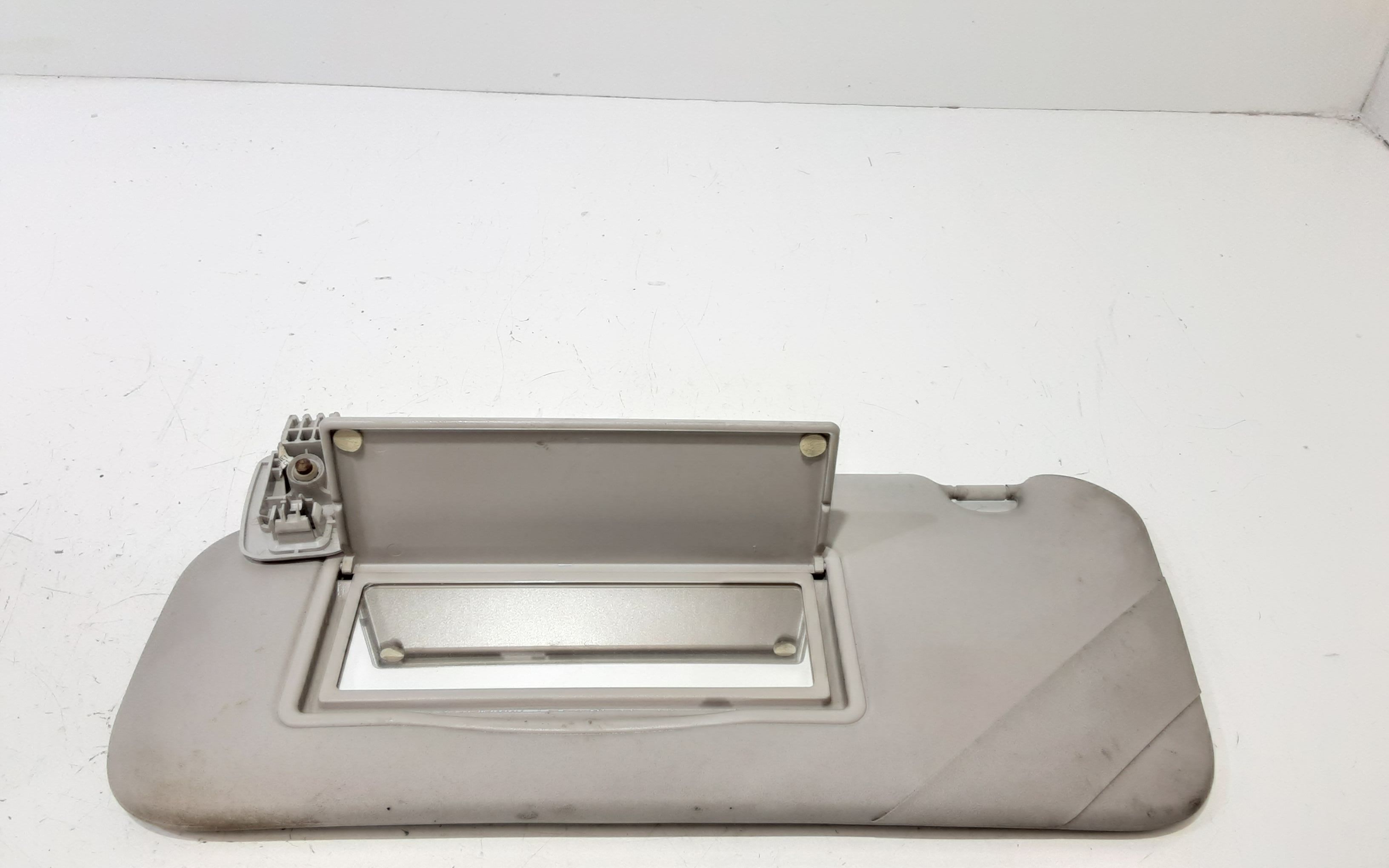 Aletta Parasole Parabrezza Sinistro Usato