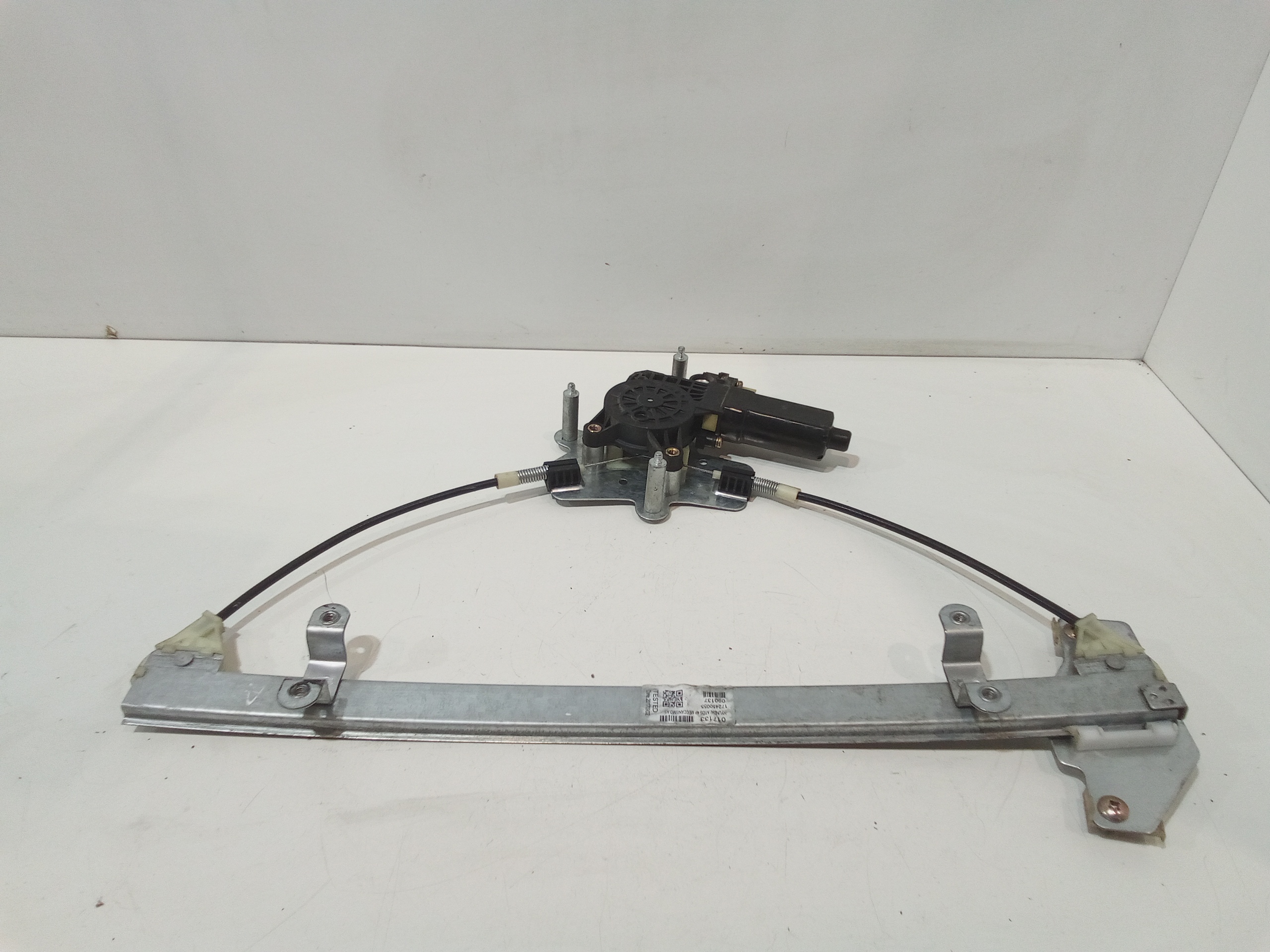 Alzacristallo Porta Ant. Sinistro 8240102000 Usato