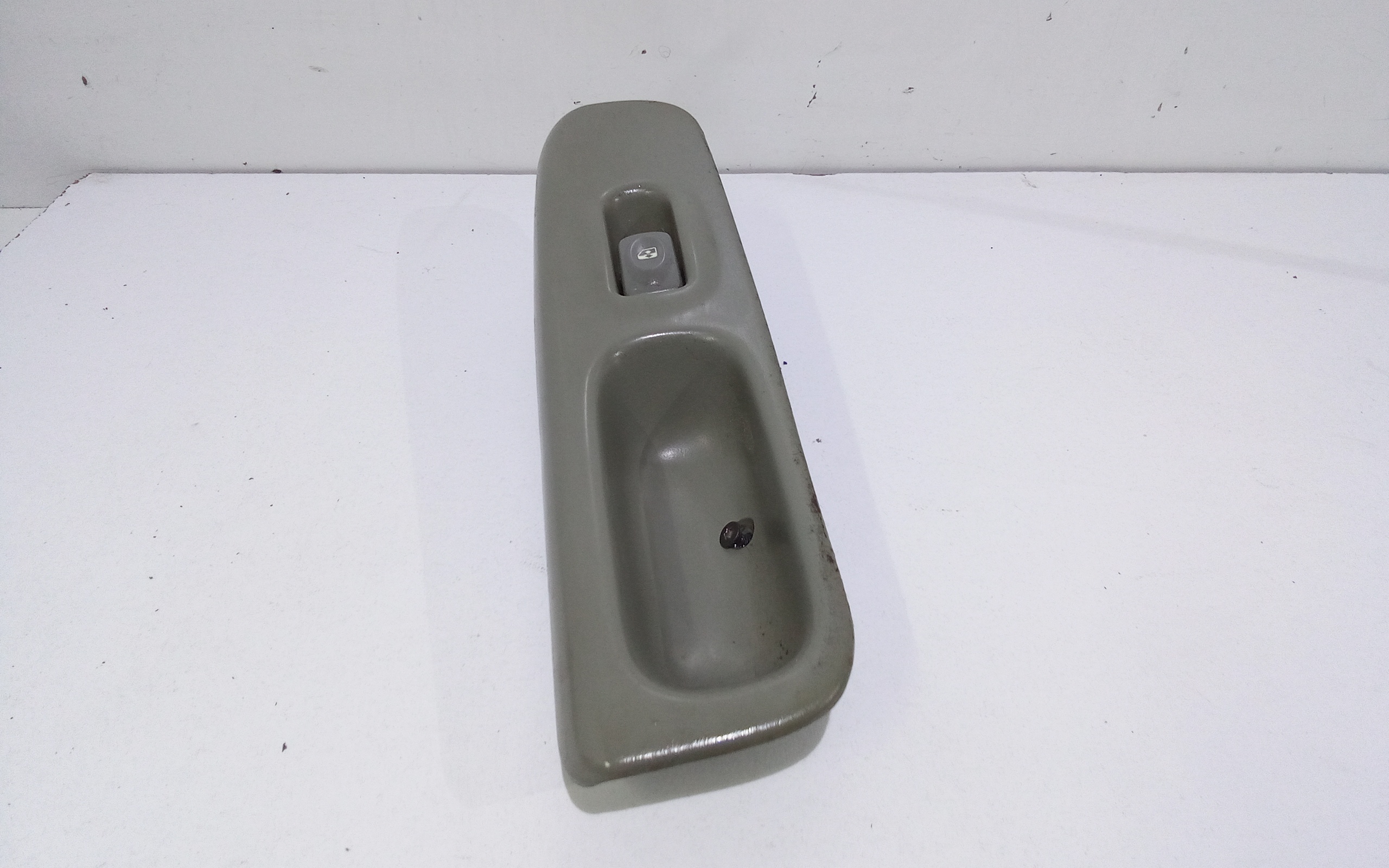 Interruttore Alzacristalli Porta Ant. Destro Usato