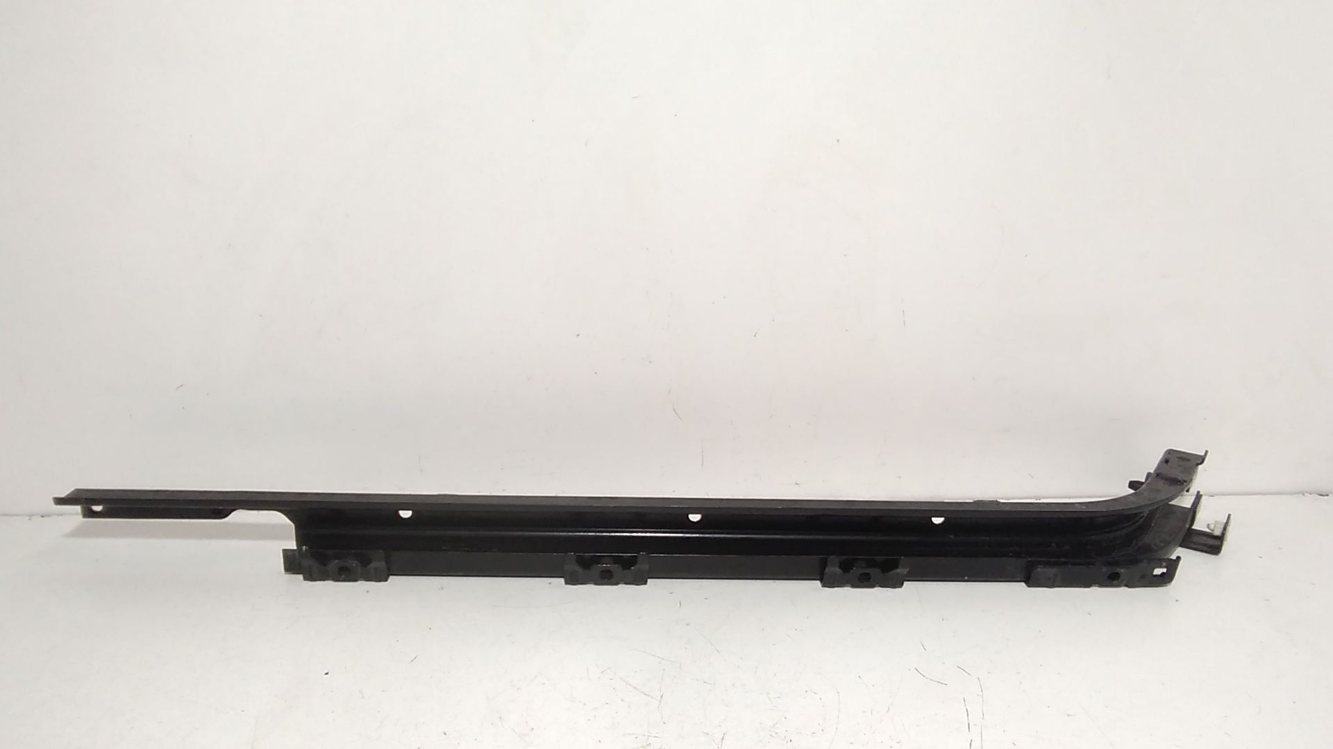 Guida Centr. Porta Scorrevole Destro, Guida Centr. Porta Scorrevole Sinistro, Guida Inf. Porta Scorrevole Destro, Guida Inf. Porta Scorrevole Sinistro, Guida Sup. Porta Scorrevole Destro, Guida Sup. Porta Scorrevole Sinistro Usato