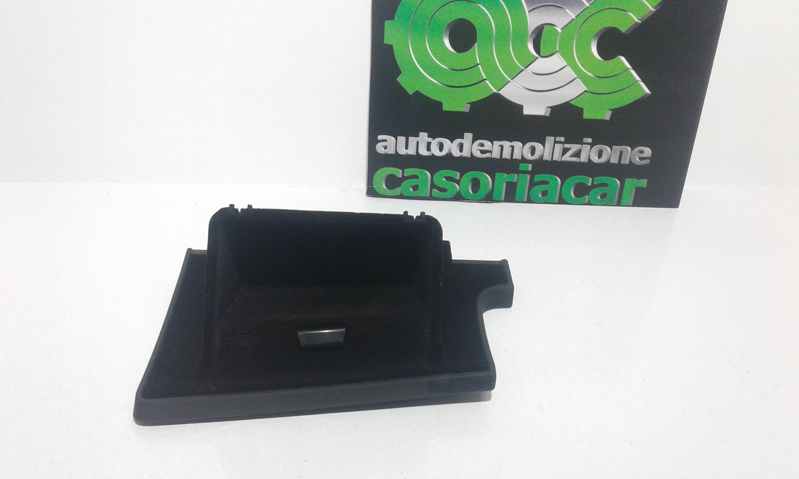 Cassetto Portaoggetti Inf. Plancia Destro Usato