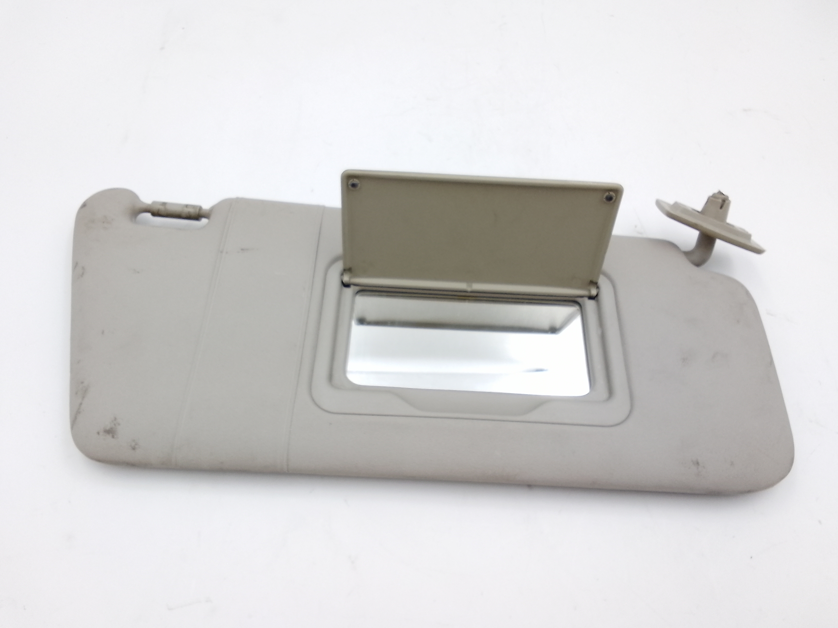 Aletta Parasole Parabrezza Destro A1688100410 Usato