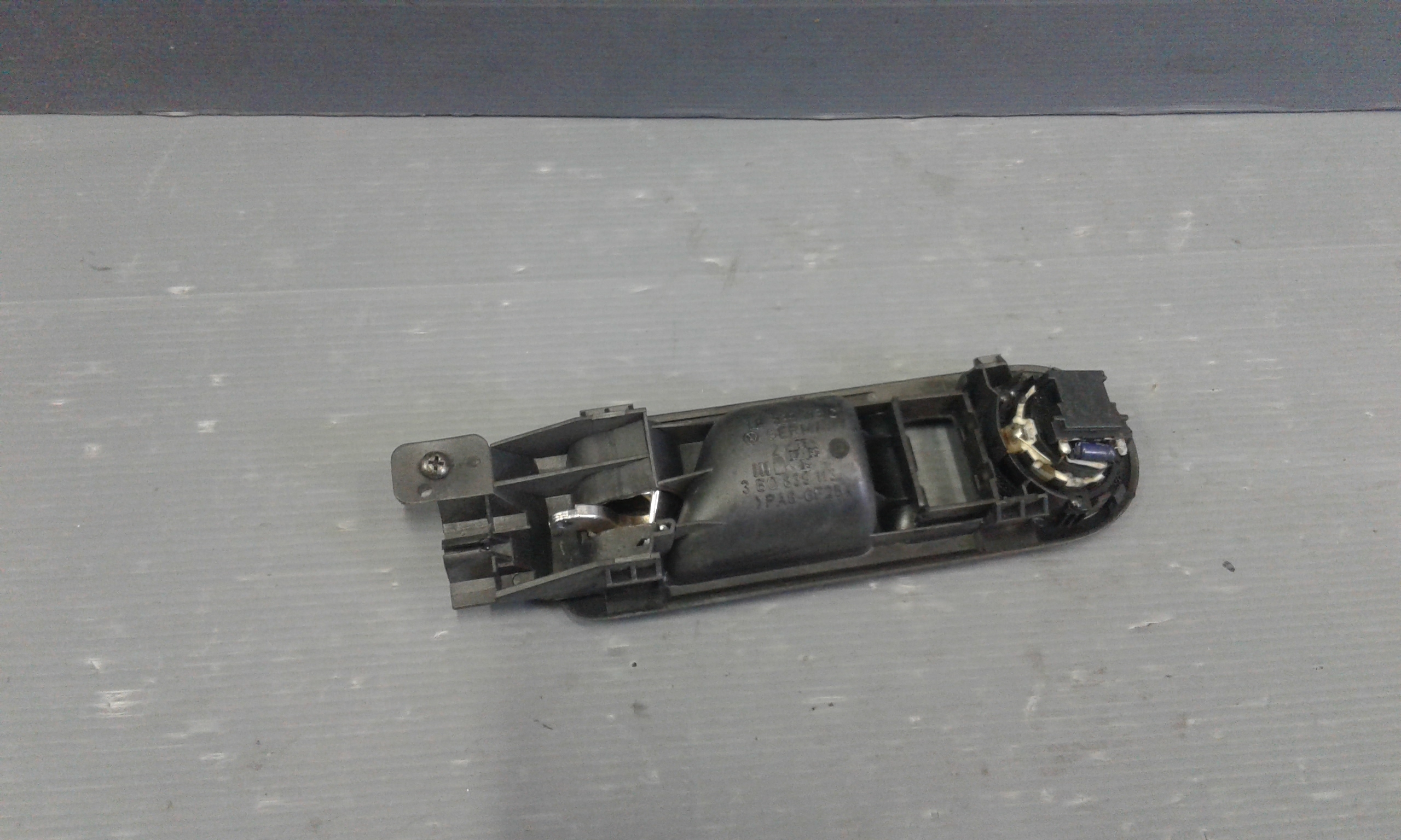 Maniglia Int. Apertura Porta Post. Sinistro Usato