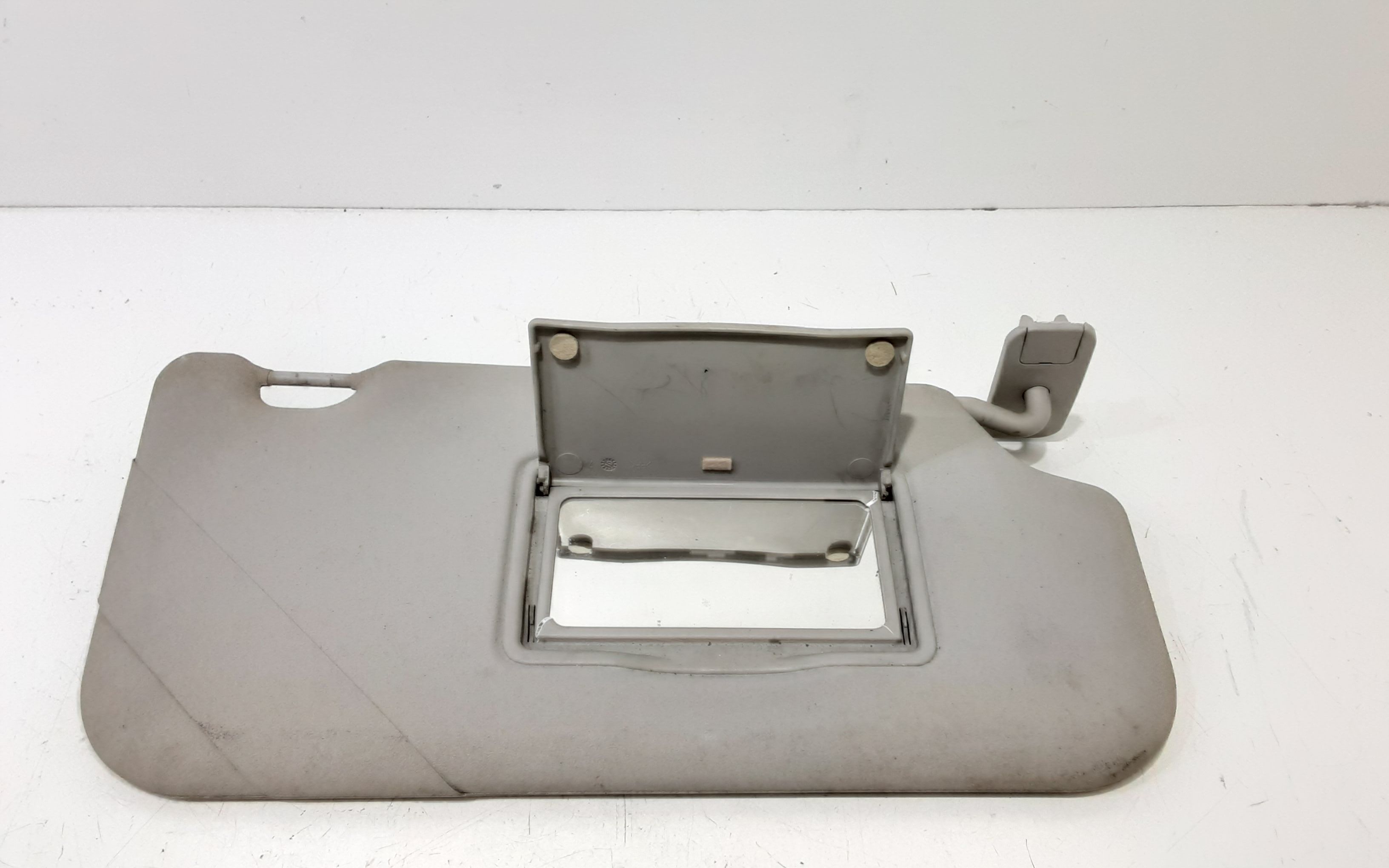 Aletta Parasole Parabrezza Destro 1783038 Usato