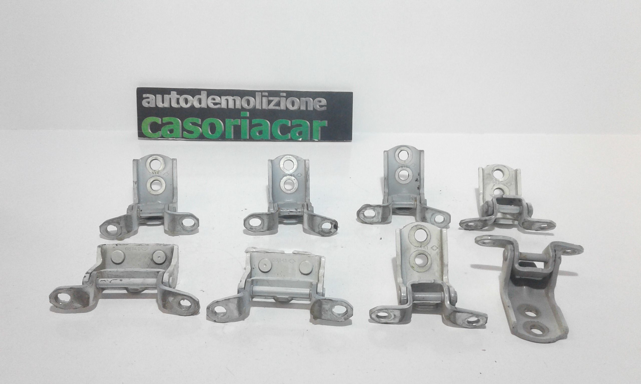 Cerniera Porta Ant. Destro,cerniera Porta Ant.sinistro, Cerniera Porta Post. Destro, Cerniera Porta Post. Sinistro Usato