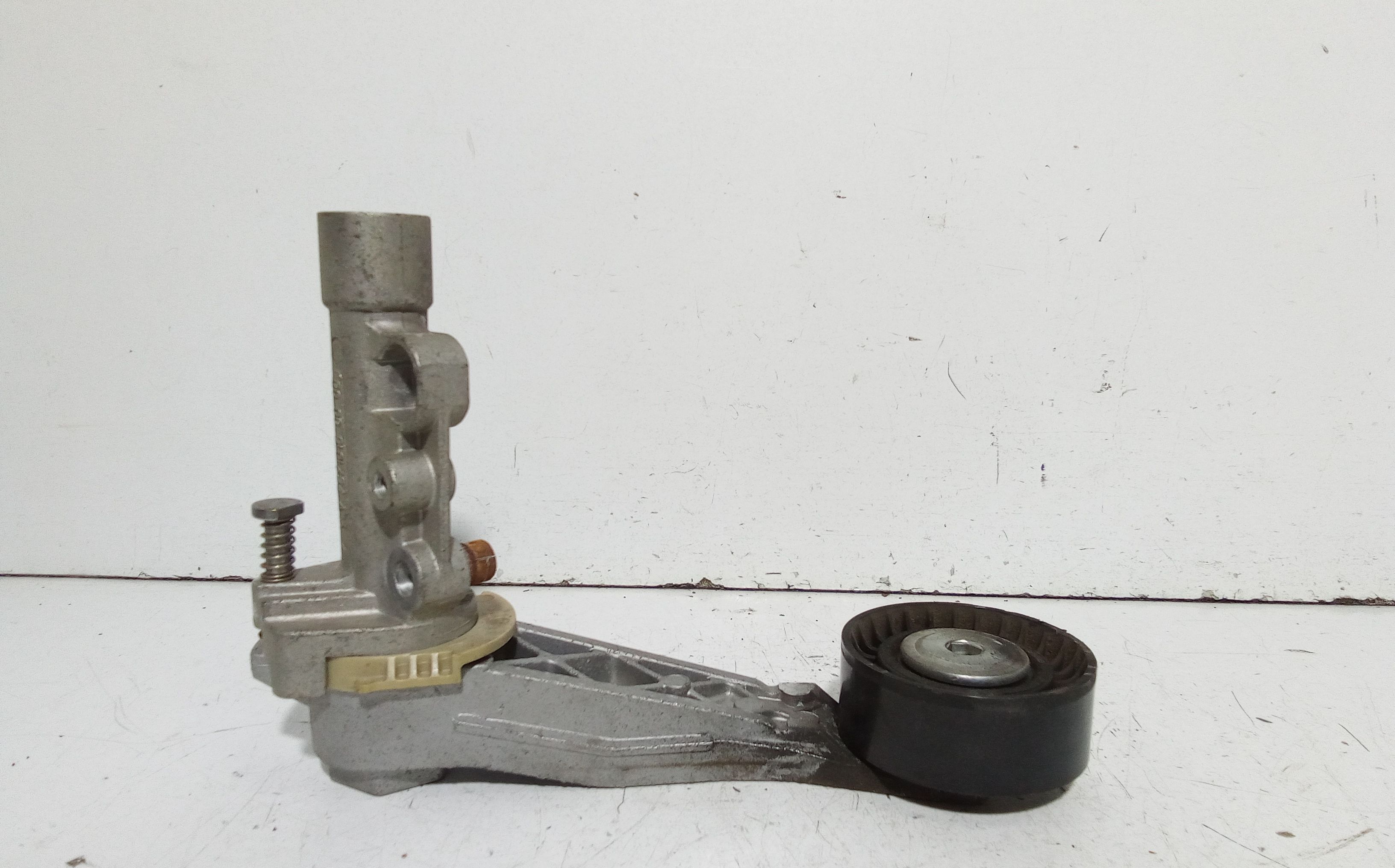 Supporto Elastico Lat. Sup. Motore 22116778645 Usato